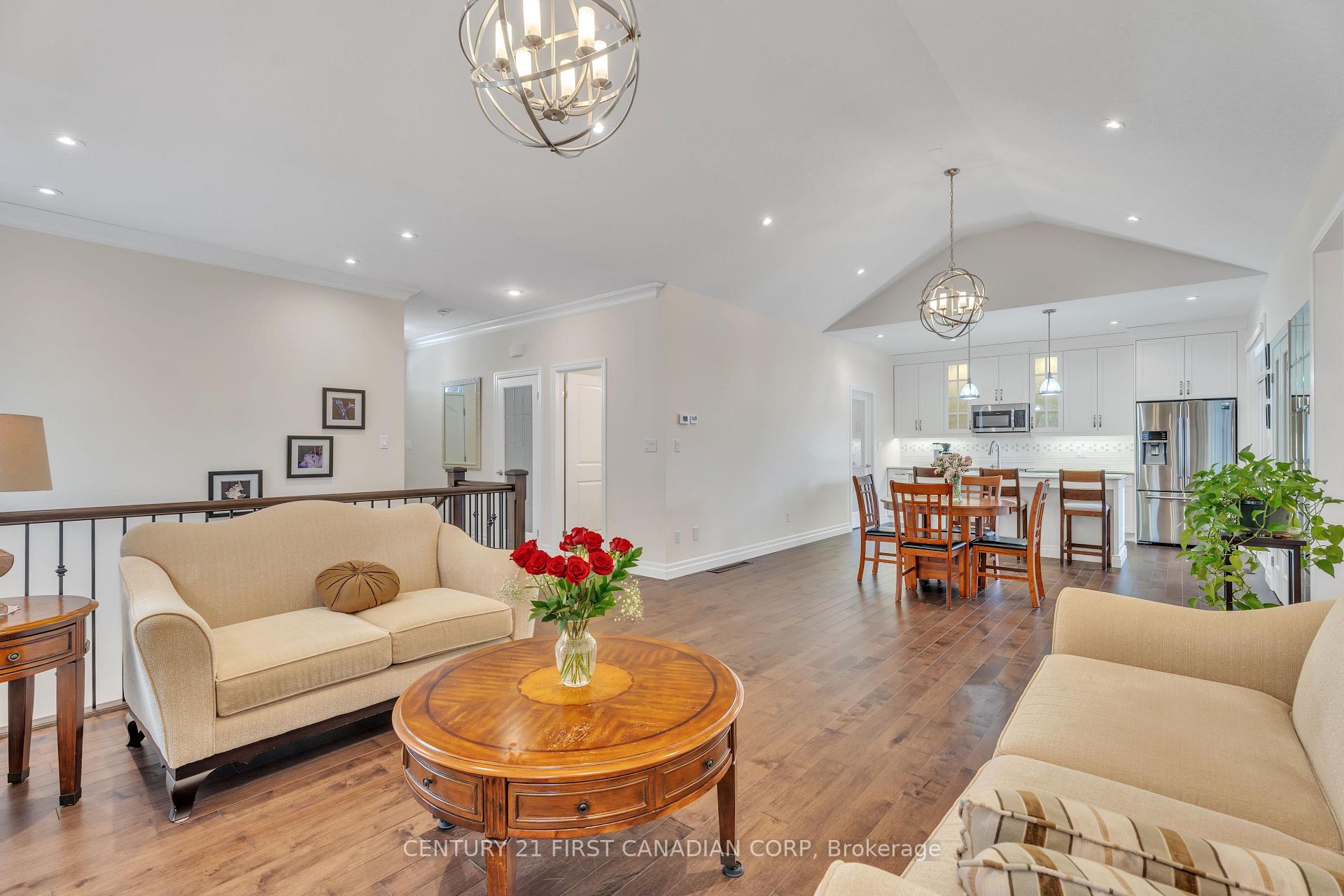 Photo 12 of 66 Carolina Crescent, St. Thomas — HOMEH