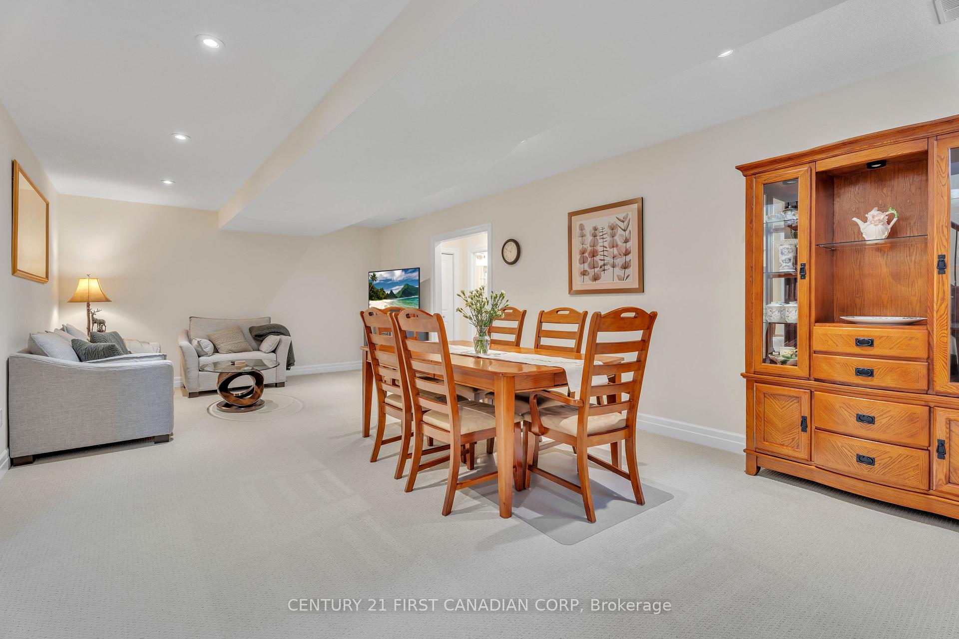Photo 22 of 66 Carolina Crescent, St. Thomas — HOMEH