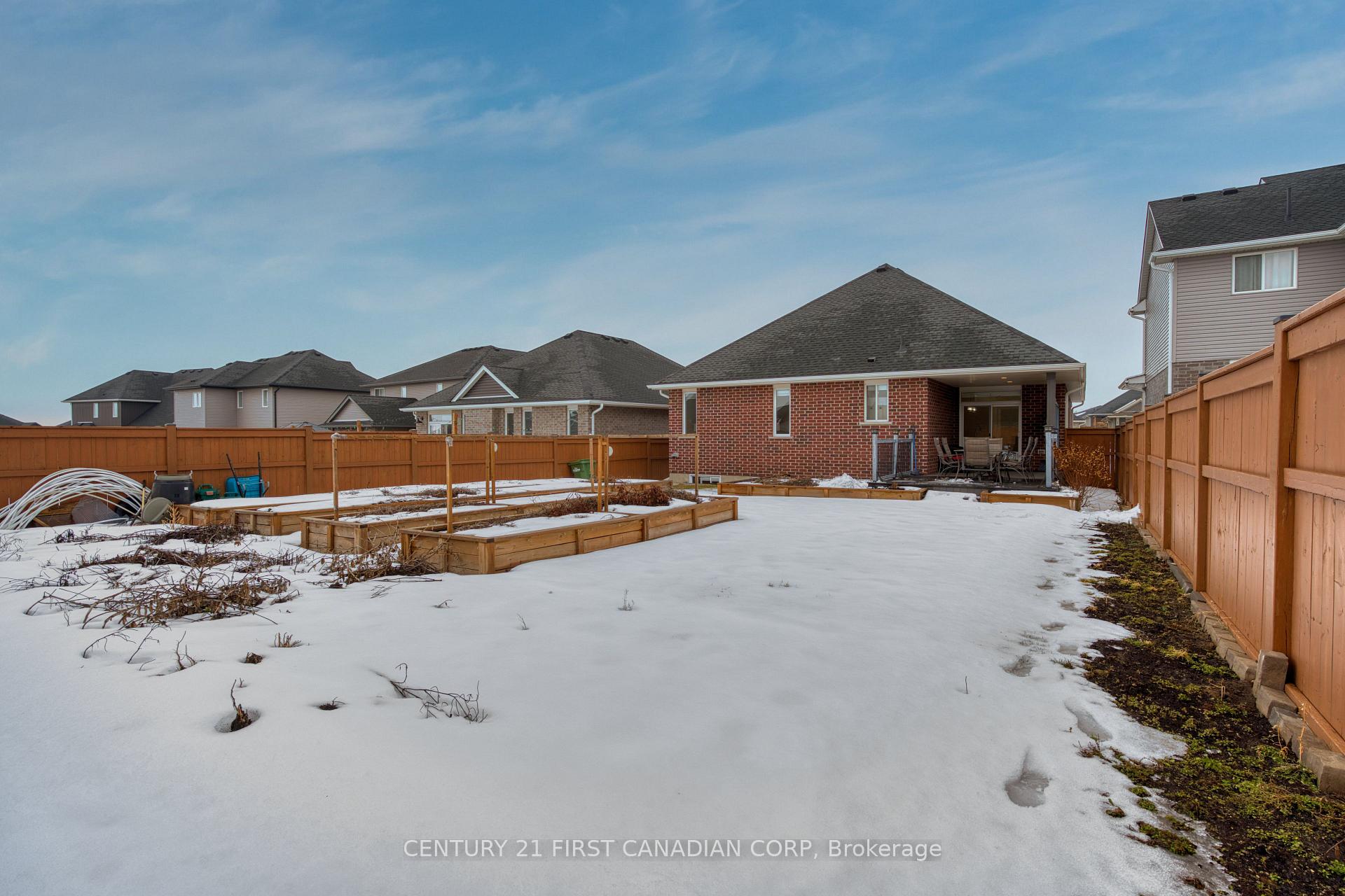 Photo 38 of 66 Carolina Crescent, St. Thomas — HOMEH