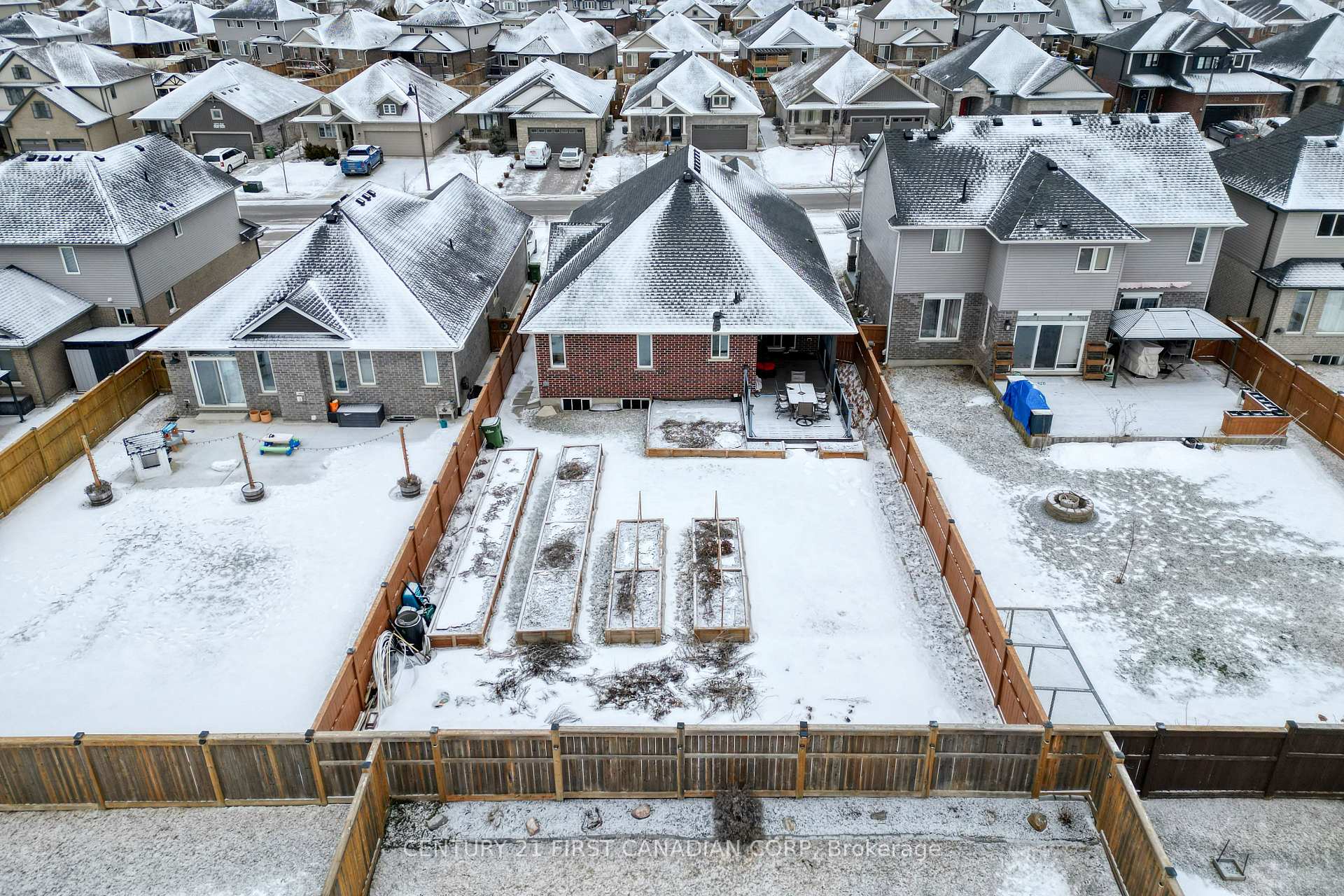 Photo 44 of 66 Carolina Crescent, St. Thomas — HOMEH