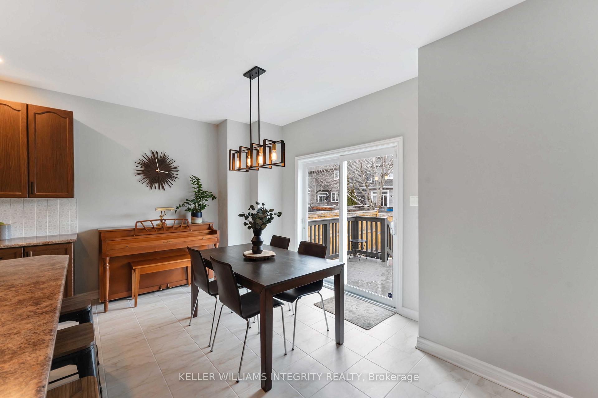 Photo 5 of 224 Denali Way, Ottawa, Stittsville (North) — HOMEH