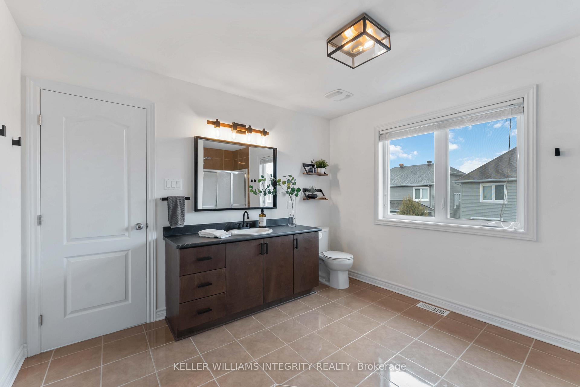 Photo 21 of 224 Denali Way, Ottawa, Stittsville (North) — HOMEH