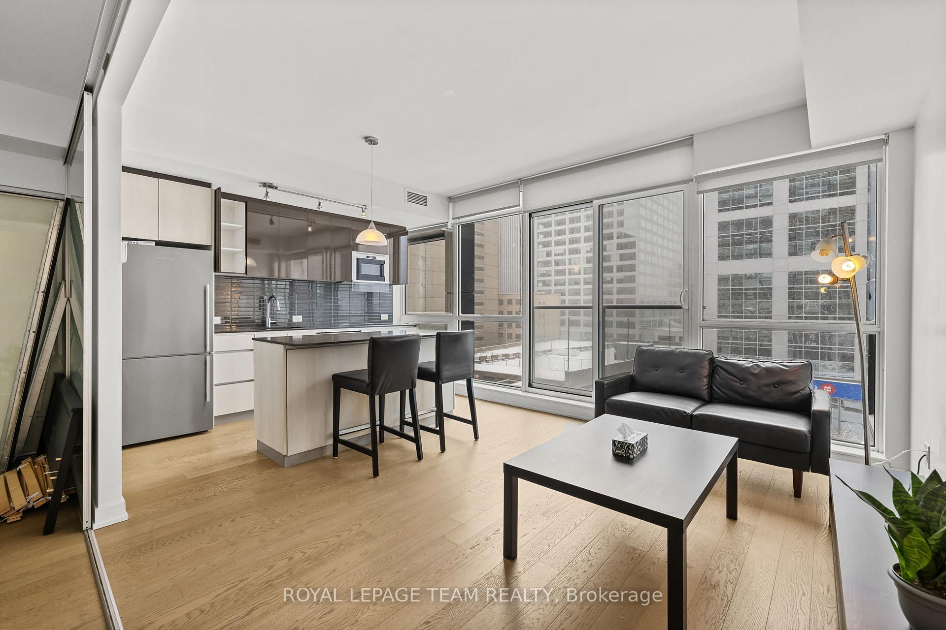 Photo 3 of Unit 607, 199 Slater Street, Ottawa, Ottawa Centre — HOMEH