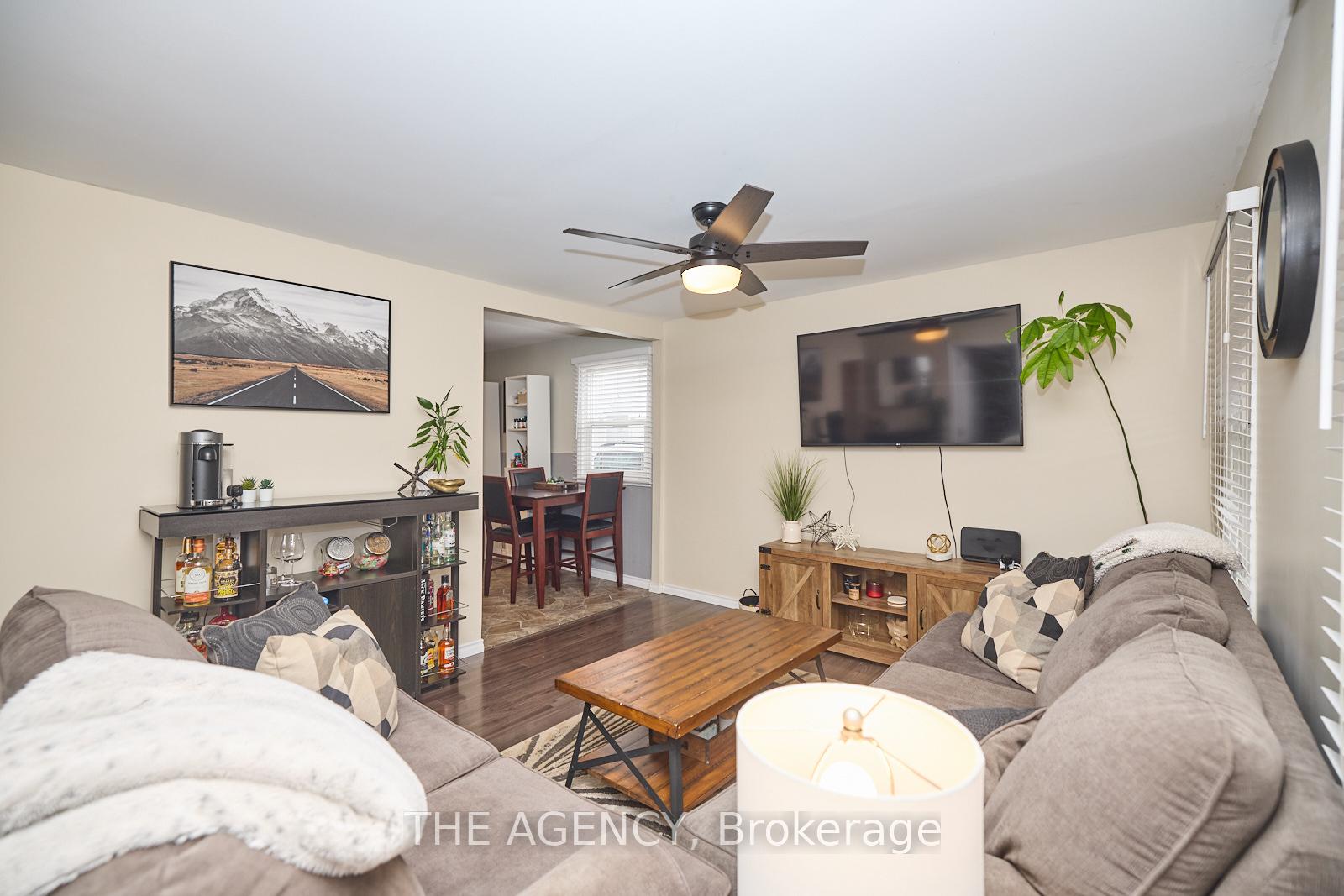 Photo 5 of 45 Bartlett Street, St. Catharines, Facer — HOMEH