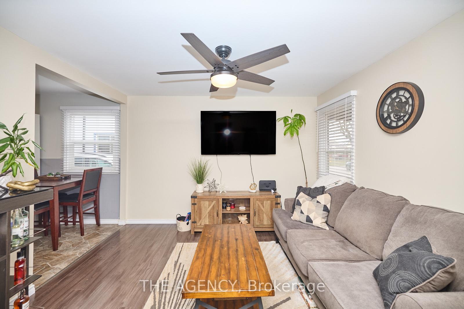 Photo 7 of 45 Bartlett Street, St. Catharines, Facer — HOMEH