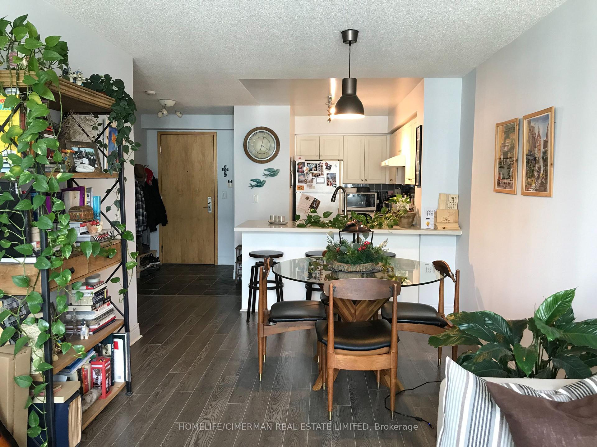Photo 2 of Unit 916, 48 Suncrest Boulevard, Markham, Commerce Valley — HOMEH