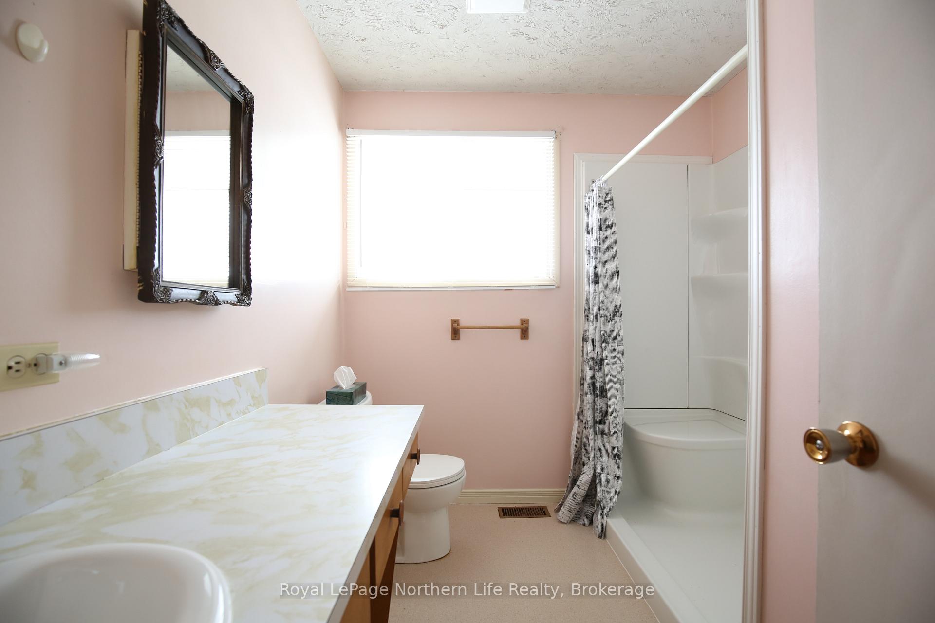 Photo 10 of 448 Main Street, Powassan — HOMEH