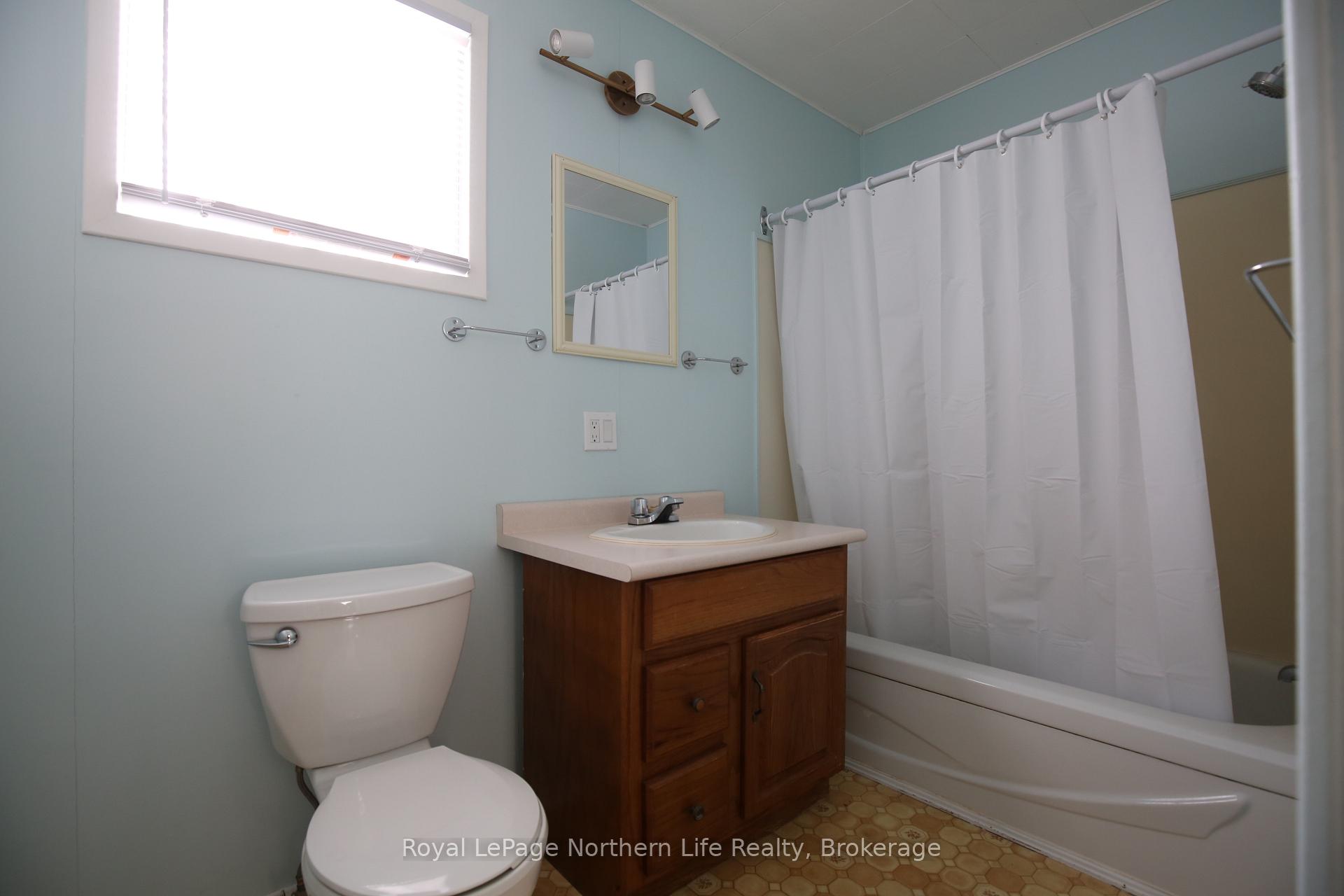 Photo 23 of 448 Main Street, Powassan — HOMEH