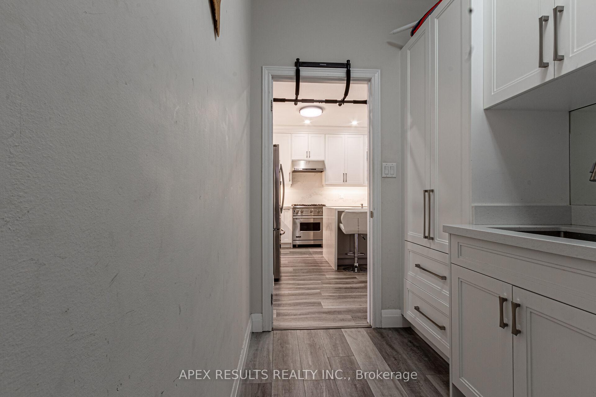 Photo 61 of 97 Trafalgar Drive, Hamilton, Stoney Creek Mountain — HOMEH