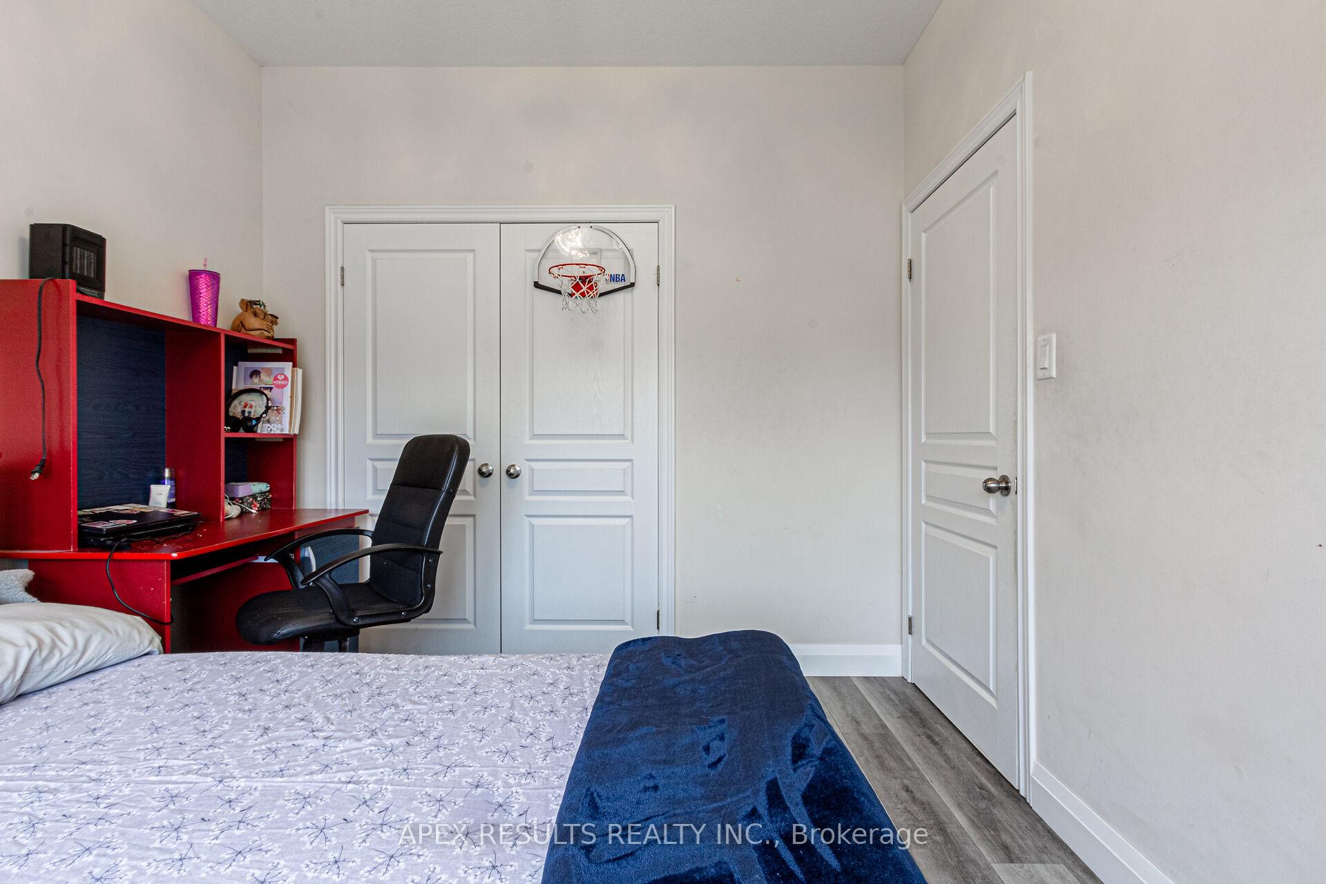 Photo 38 of 97 Trafalgar Drive, Hamilton, Stoney Creek Mountain — HOMEH