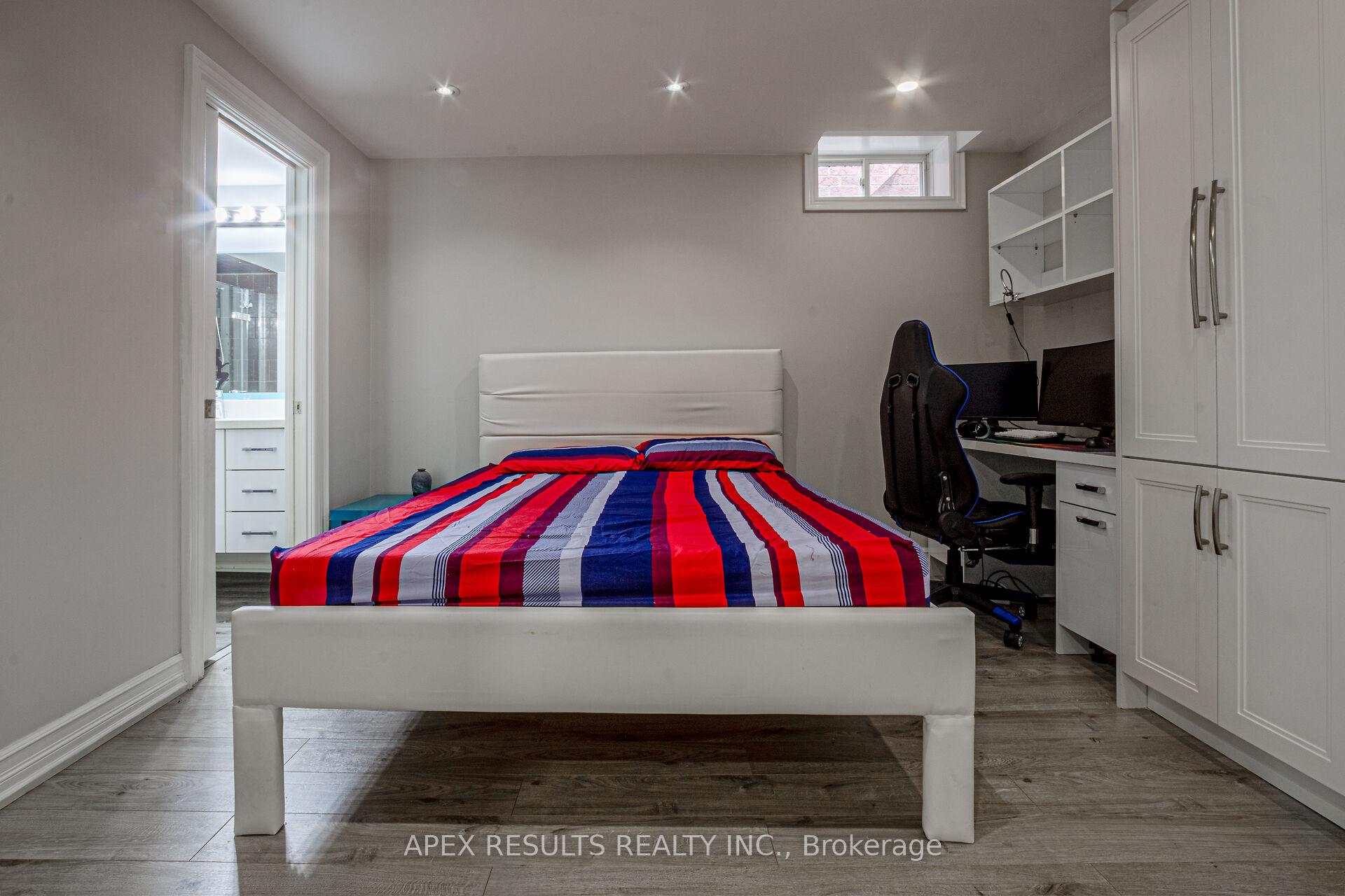 Photo 47 of 97 Trafalgar Drive, Hamilton, Stoney Creek Mountain — HOMEH