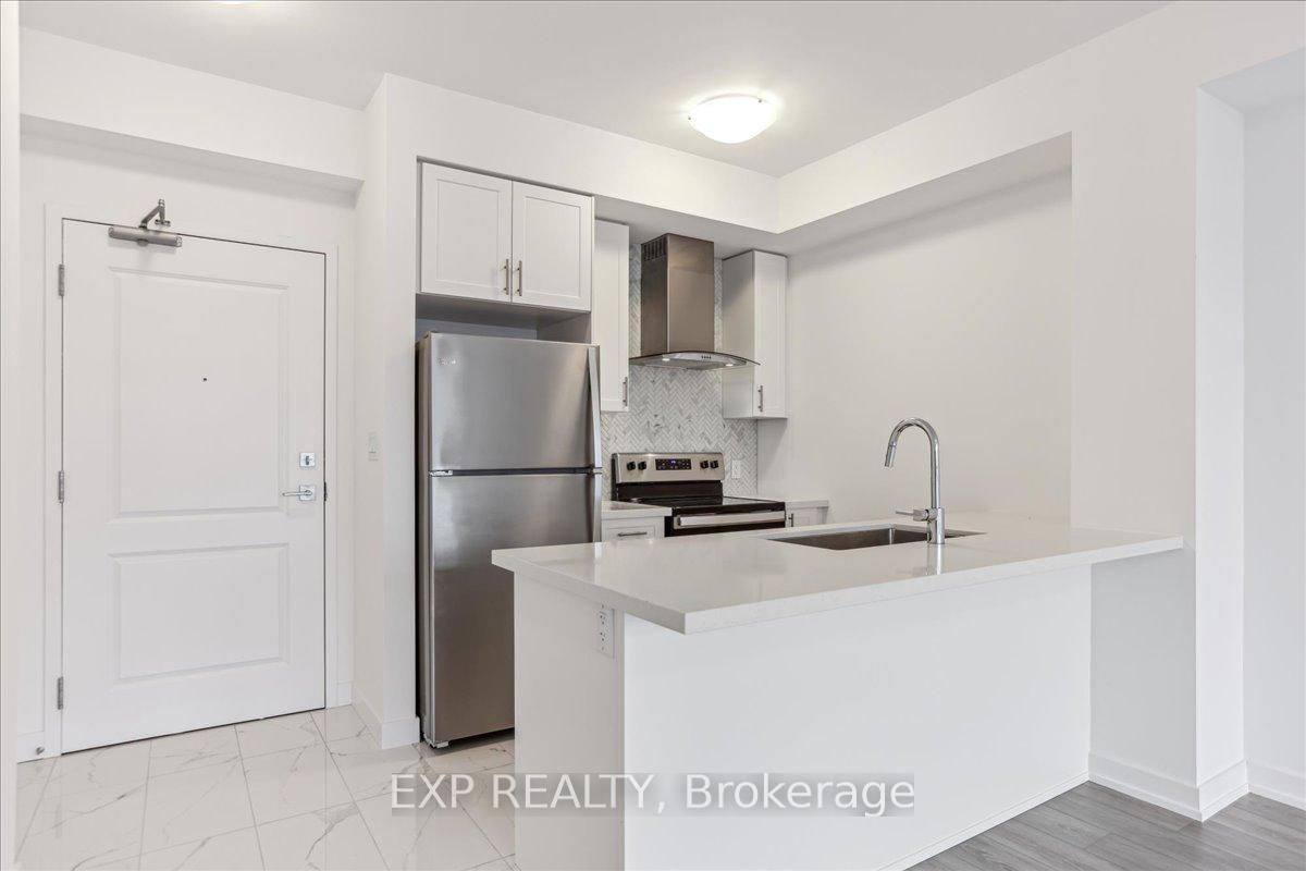 Photo 2 of Unit 904, 460 Dundas Street E, Hamilton, Waterdown — HOMEH