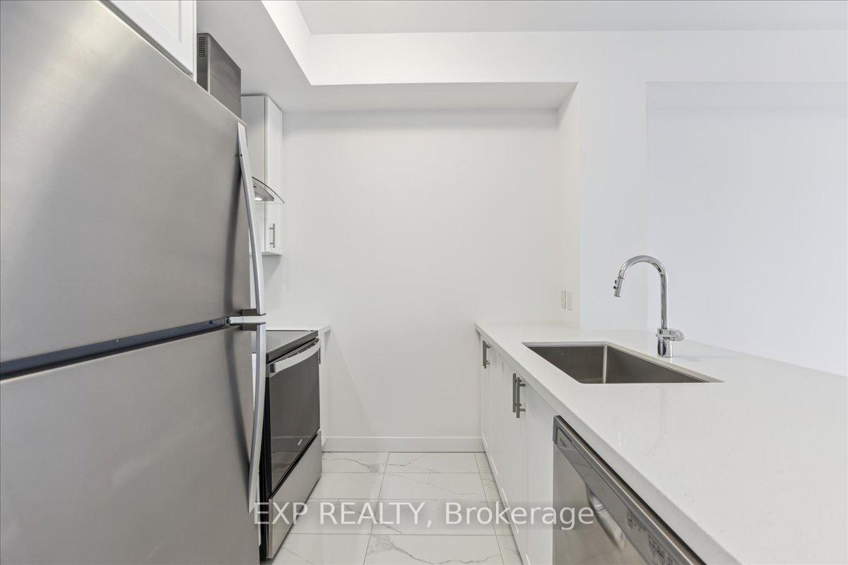 Photo 10 of Unit 904, 460 Dundas Street E, Hamilton, Waterdown — HOMEH