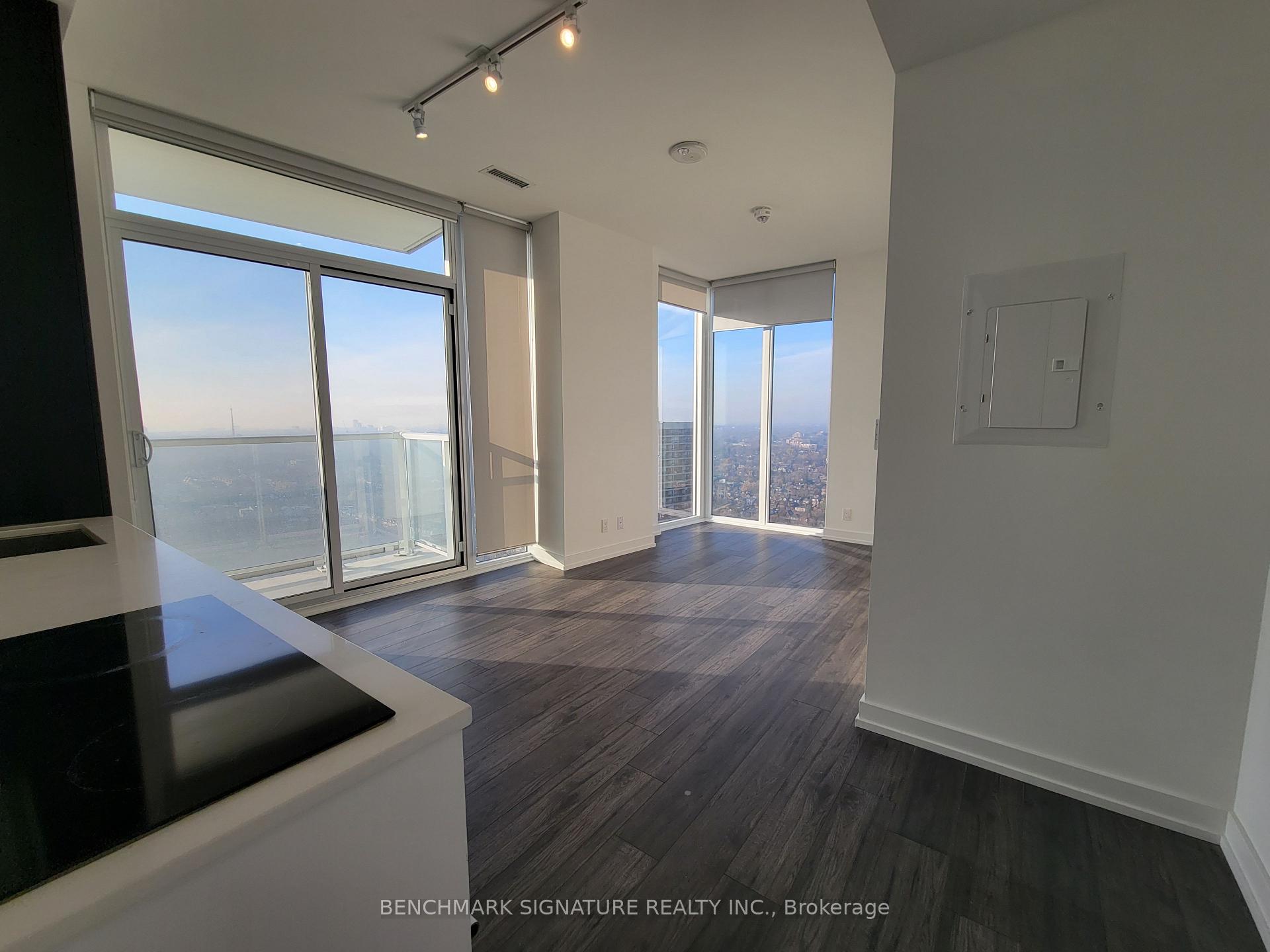 Photo 3 of Unit 2909, 33 Helendale Avenue, Toronto, Yonge-Eglinton — HOMEH