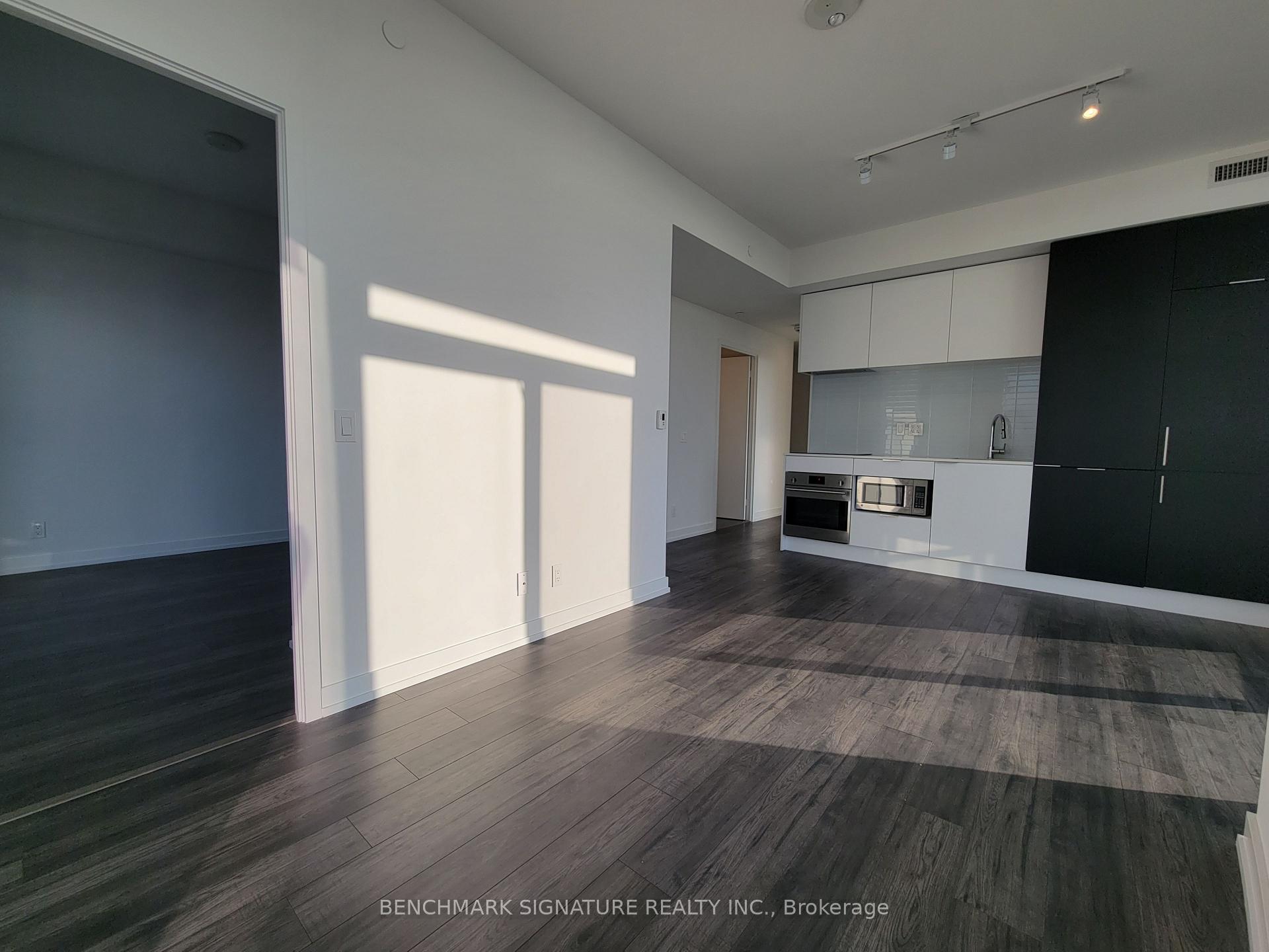 Photo 5 of Unit 2909, 33 Helendale Avenue, Toronto, Yonge-Eglinton — HOMEH