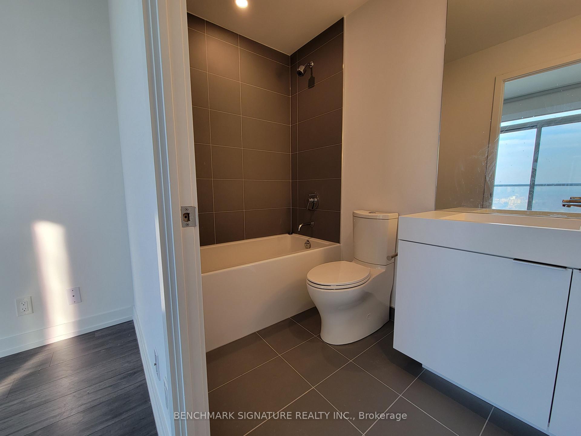 Photo 8 of Unit 2909, 33 Helendale Avenue, Toronto, Yonge-Eglinton — HOMEH