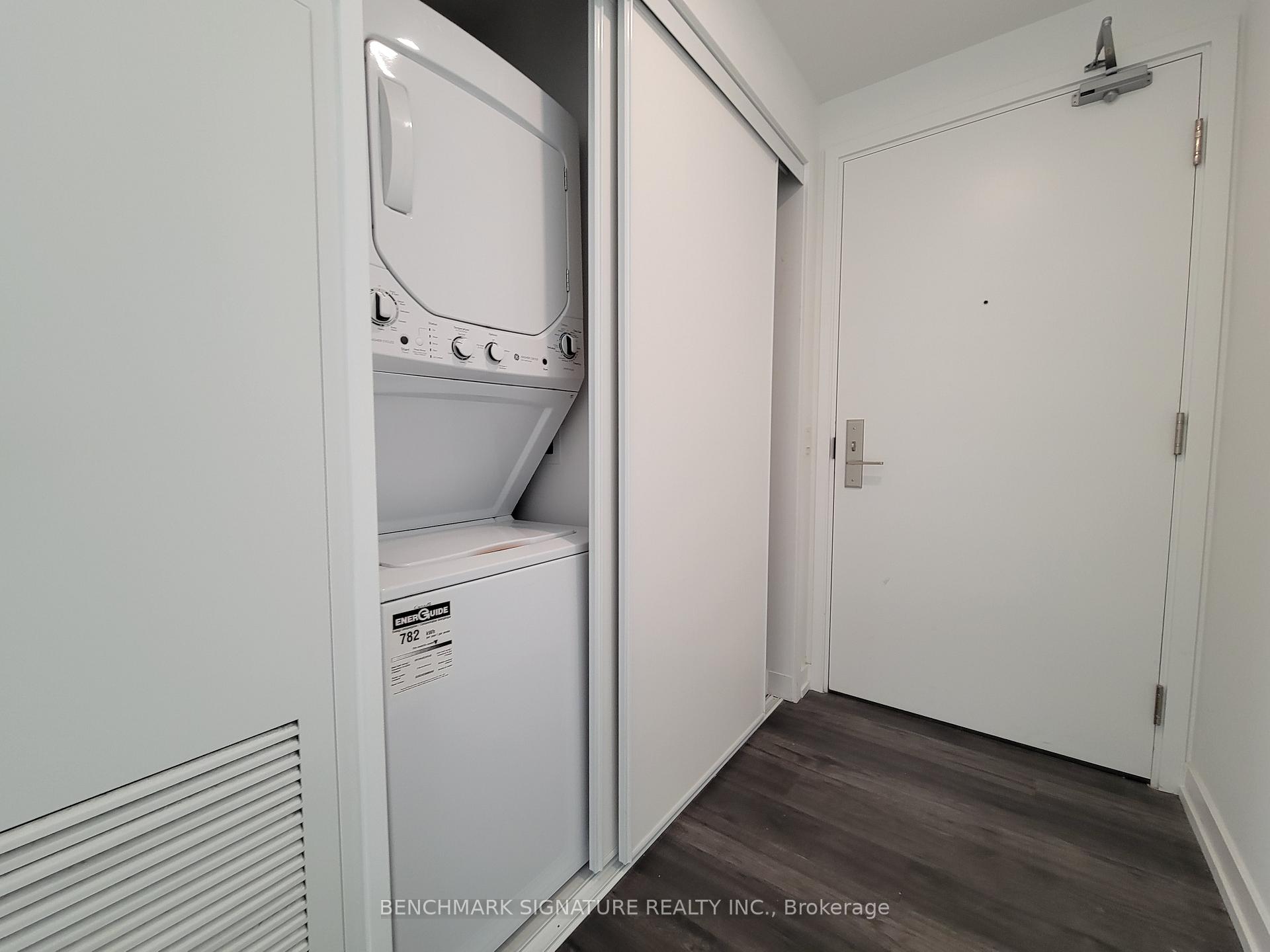 Photo 13 of Unit 2909, 33 Helendale Avenue, Toronto, Yonge-Eglinton — HOMEH