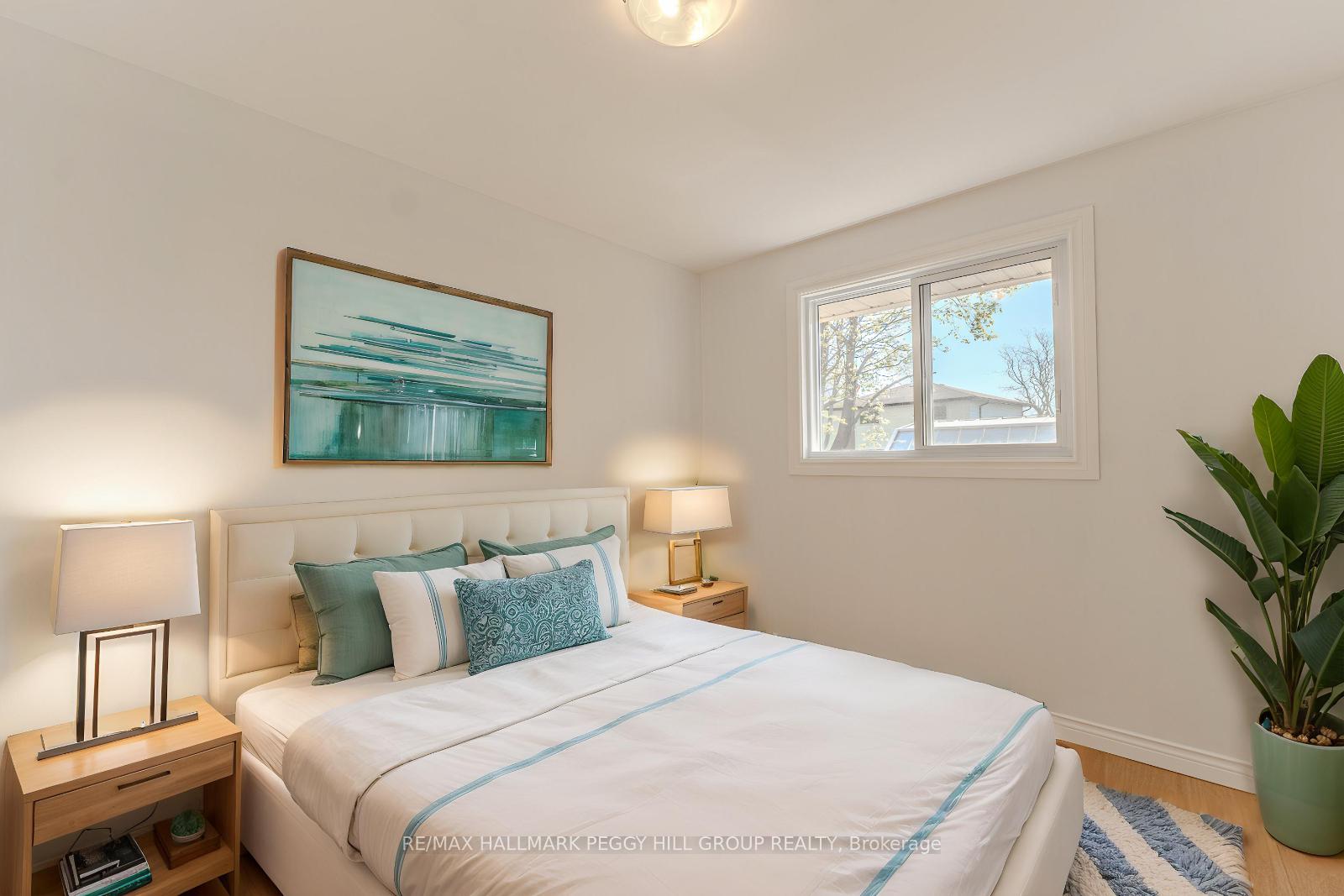 Photo 7 of 281 Cook Street, Barrie, Grove East — HOMEH