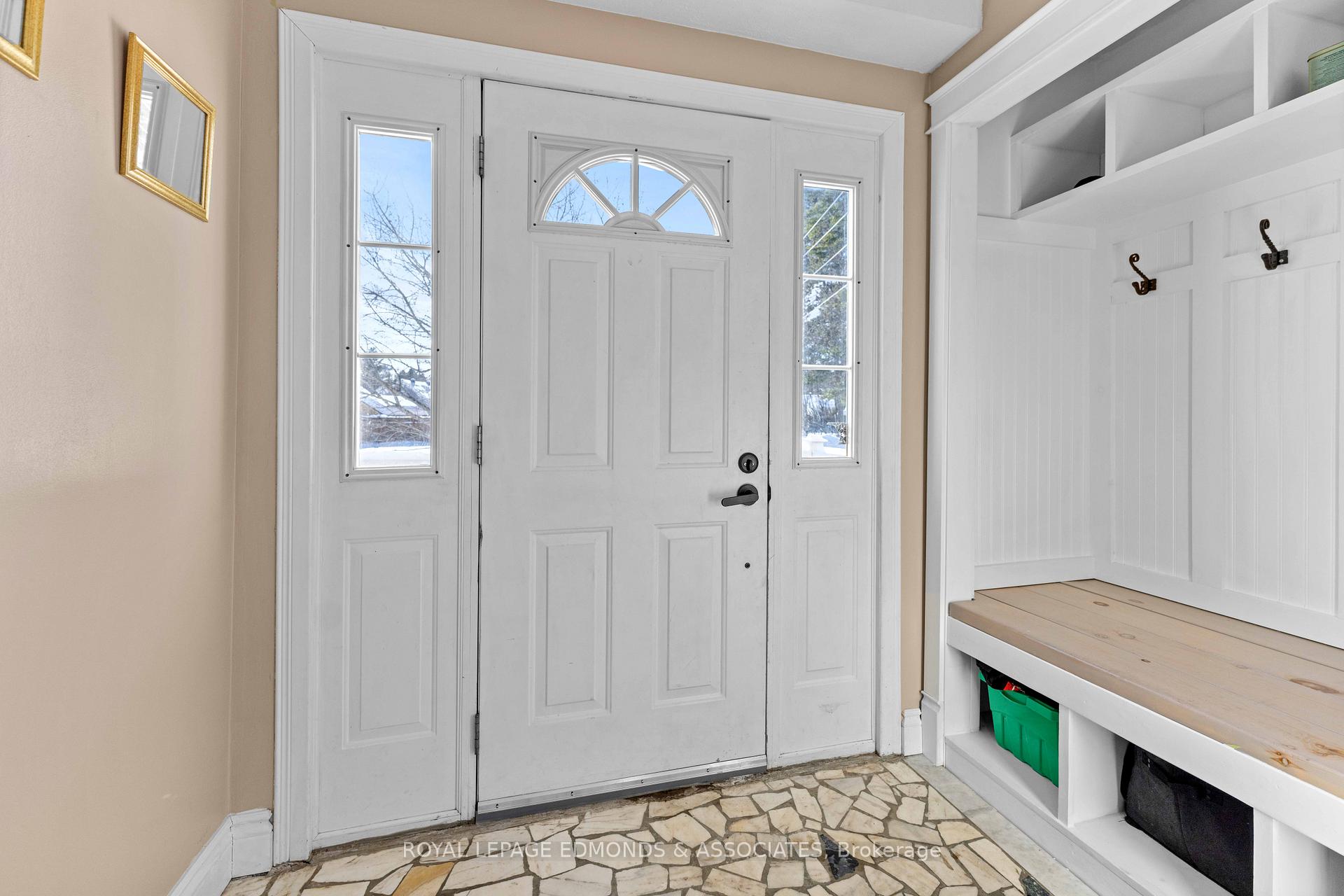 Photo 3 of 33A Hillcrest Avenue, Deep River — HOMEH