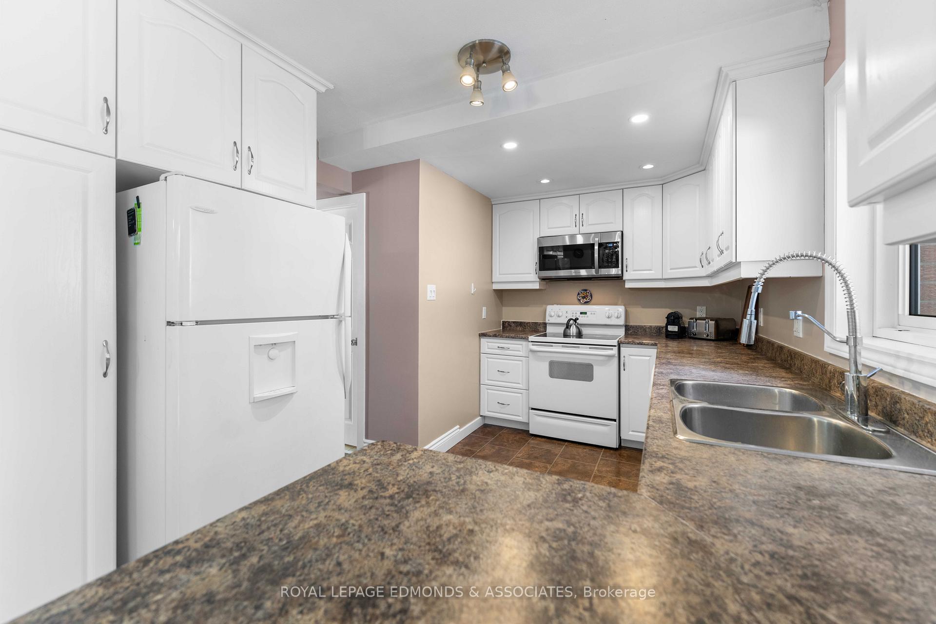 Photo 11 of 33A Hillcrest Avenue, Deep River — HOMEH