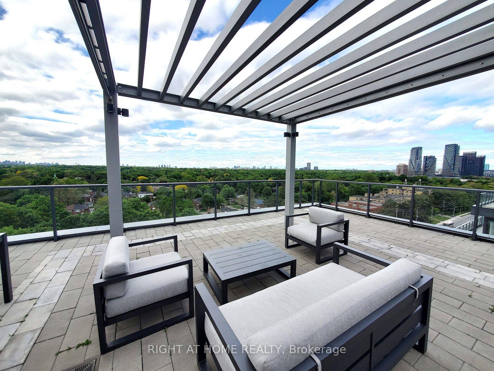 Photo 6 of Unit 913, 33 Frederick Todd Way, Toronto, Thorncliffe Park — HOMEH