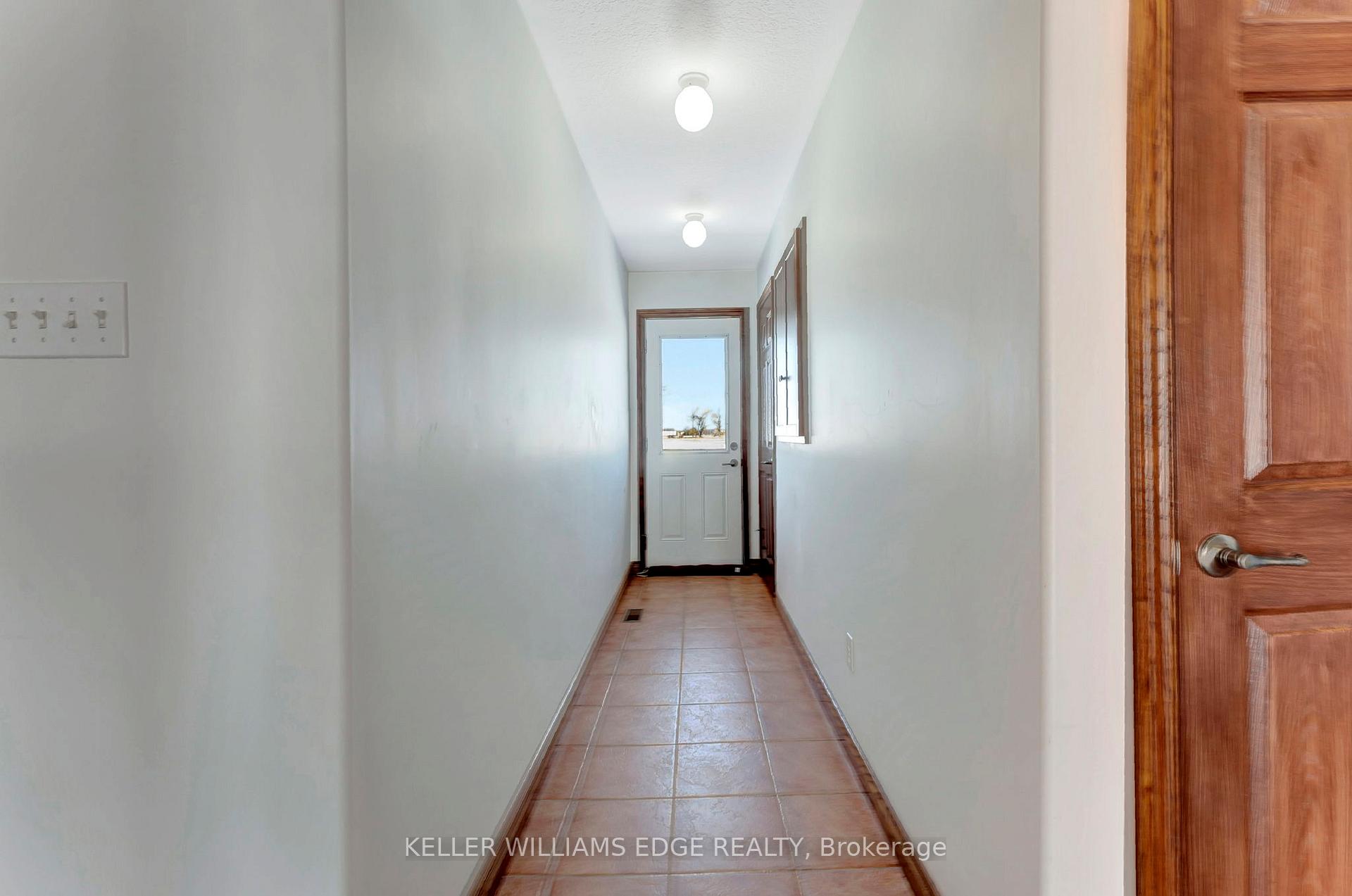 Photo 20 of 949 Highland Road E, Hamilton, Rural Stoney Creek — HOMEH
