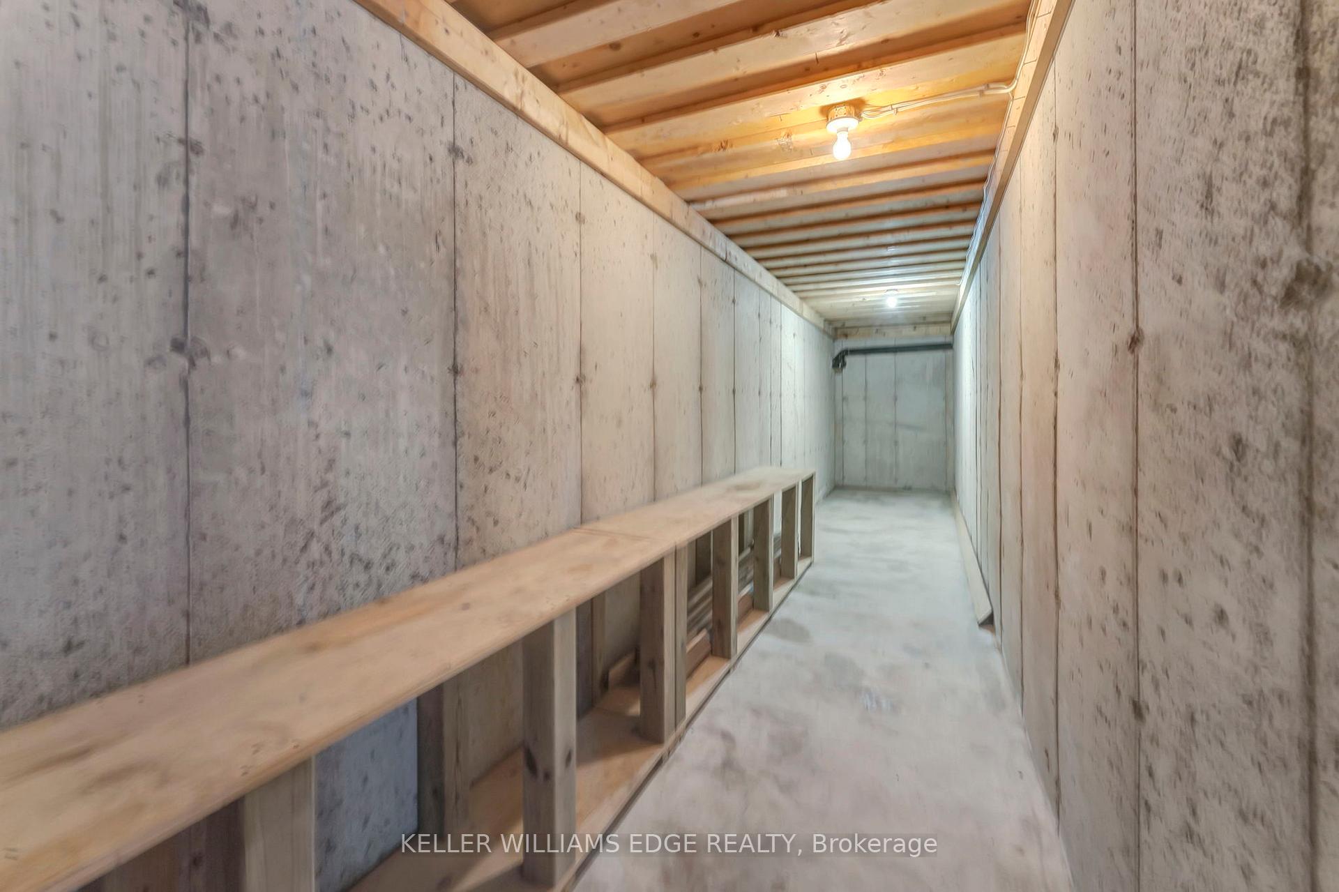 Photo 28 of 949 Highland Road E, Hamilton, Rural Stoney Creek — HOMEH