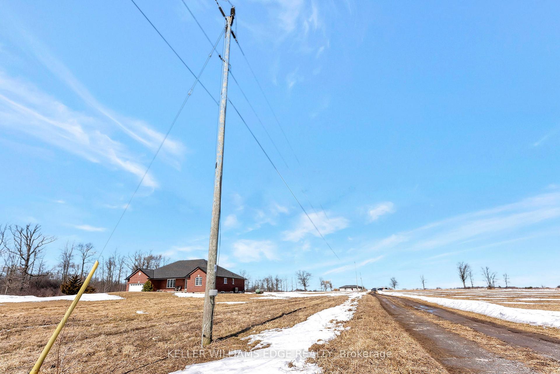 Photo 32 of 949 Highland Road E, Hamilton, Rural Stoney Creek — HOMEH