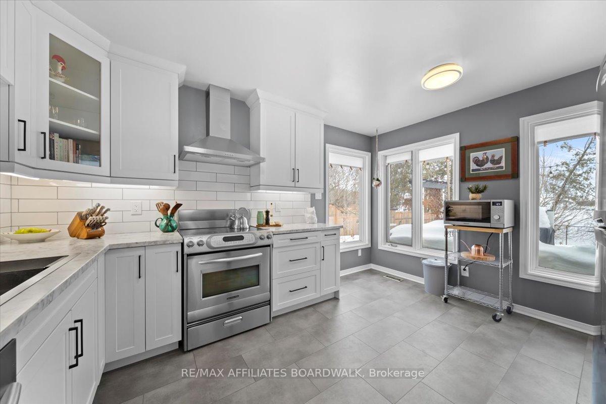 Photo 12 of 320 Liard Street, Ottawa, Stittsville (South) — HOMEH