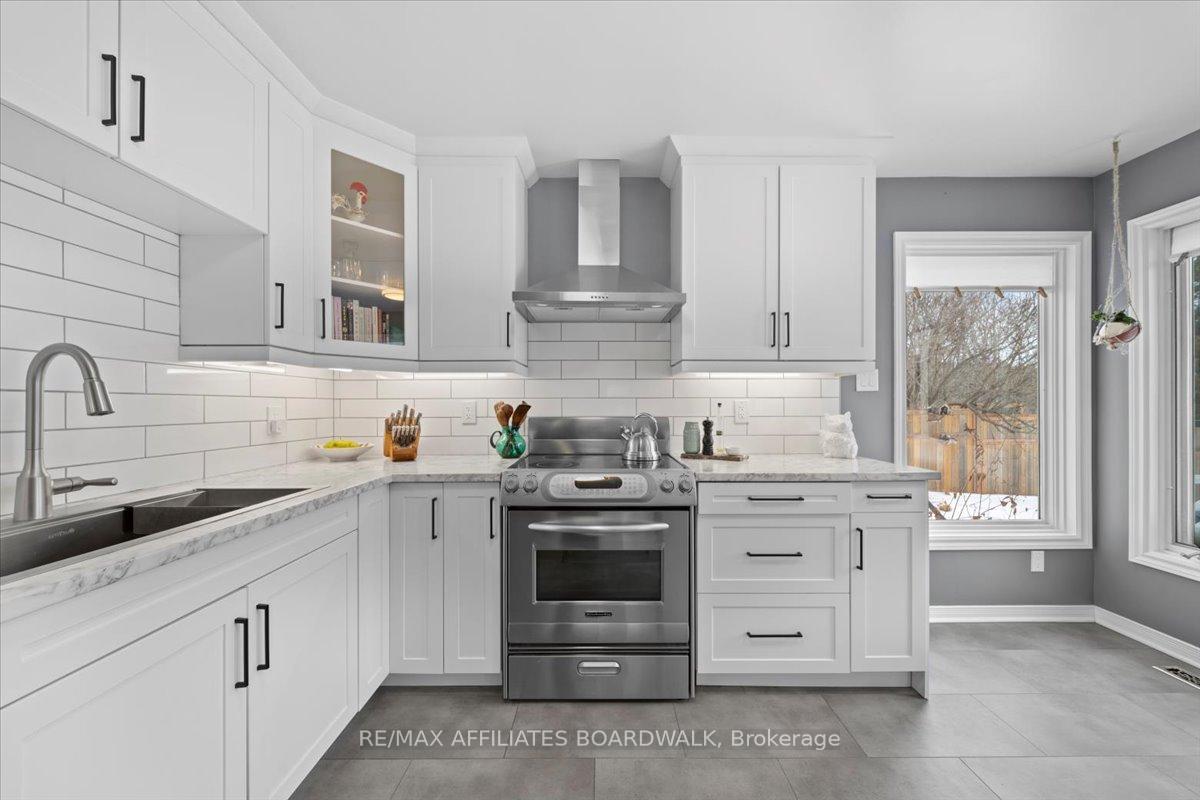 Photo 13 of 320 Liard Street, Ottawa, Stittsville (South) — HOMEH