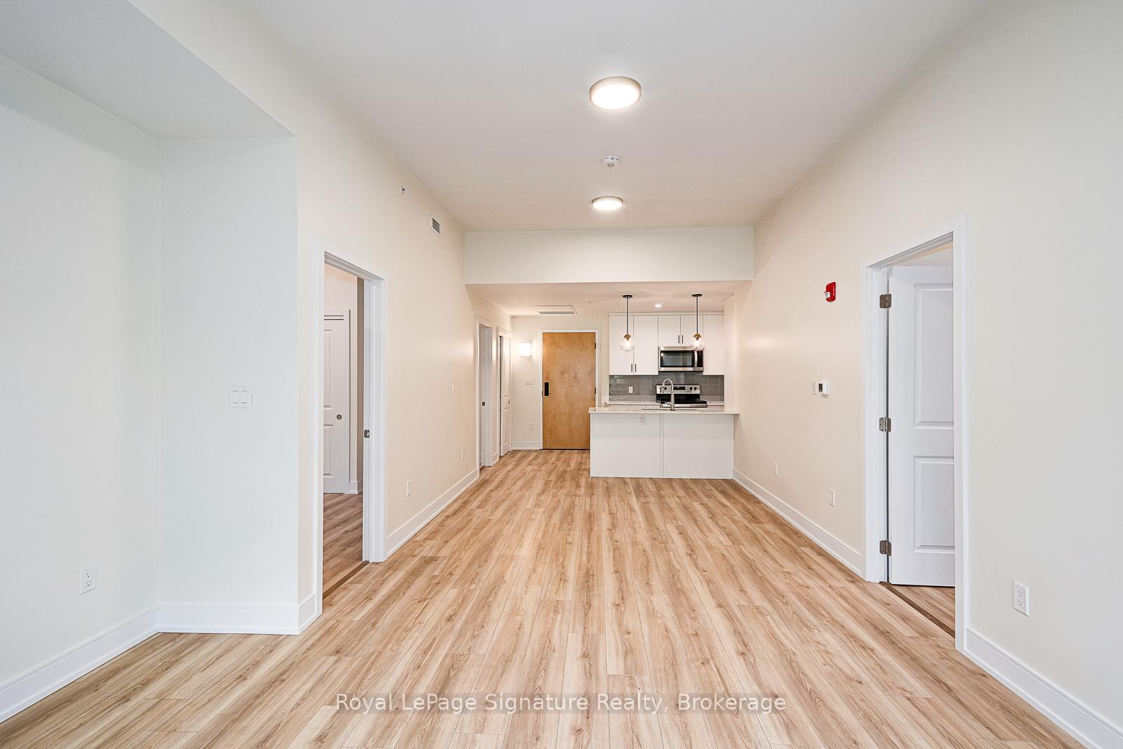 Photo 9 of Unit 208, 121 Mary Street, Clearview, Creemore — HOMEH