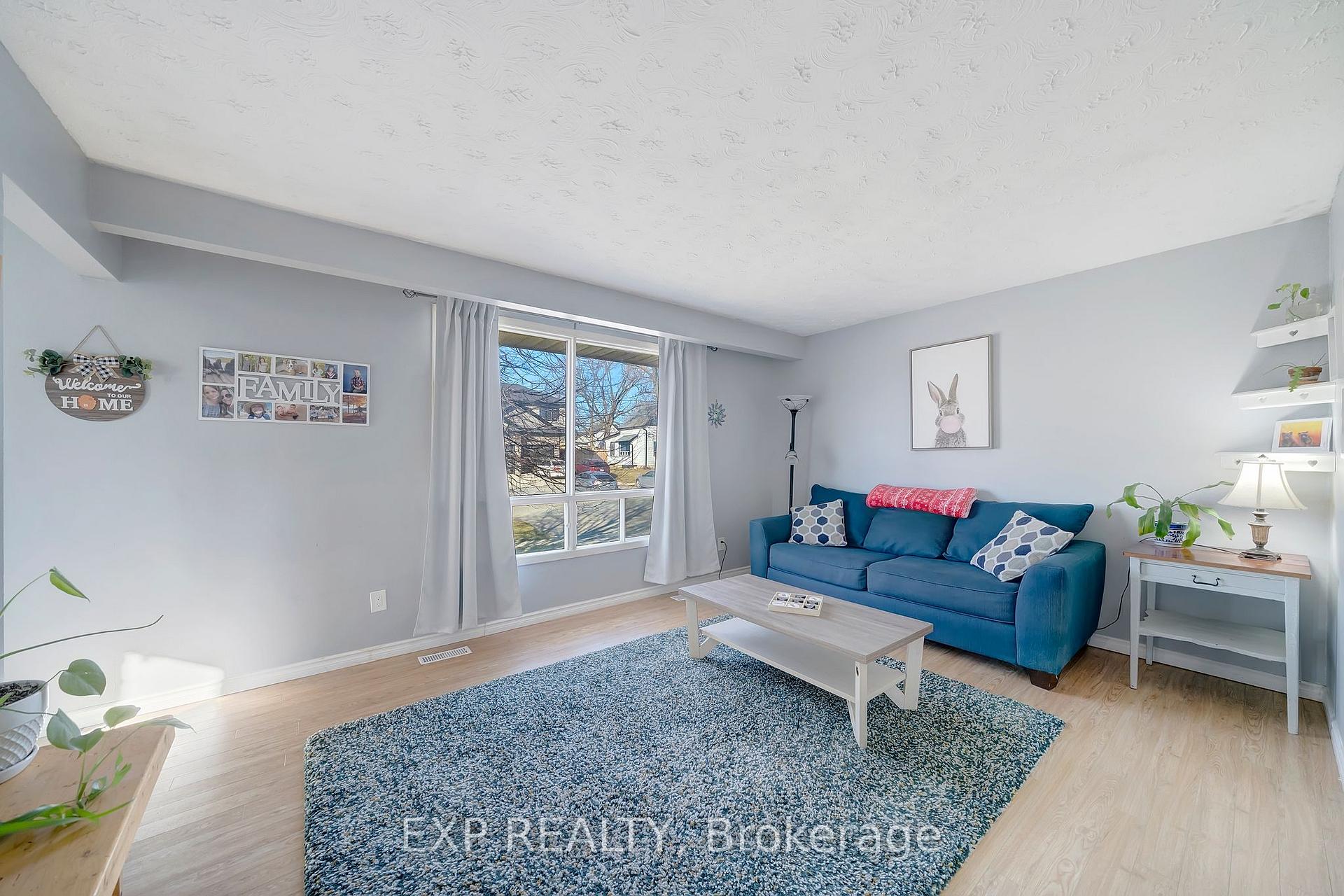Photo 11 of 4 Dunn Street, St. Catharines, Burleigh Hill — HOMEH