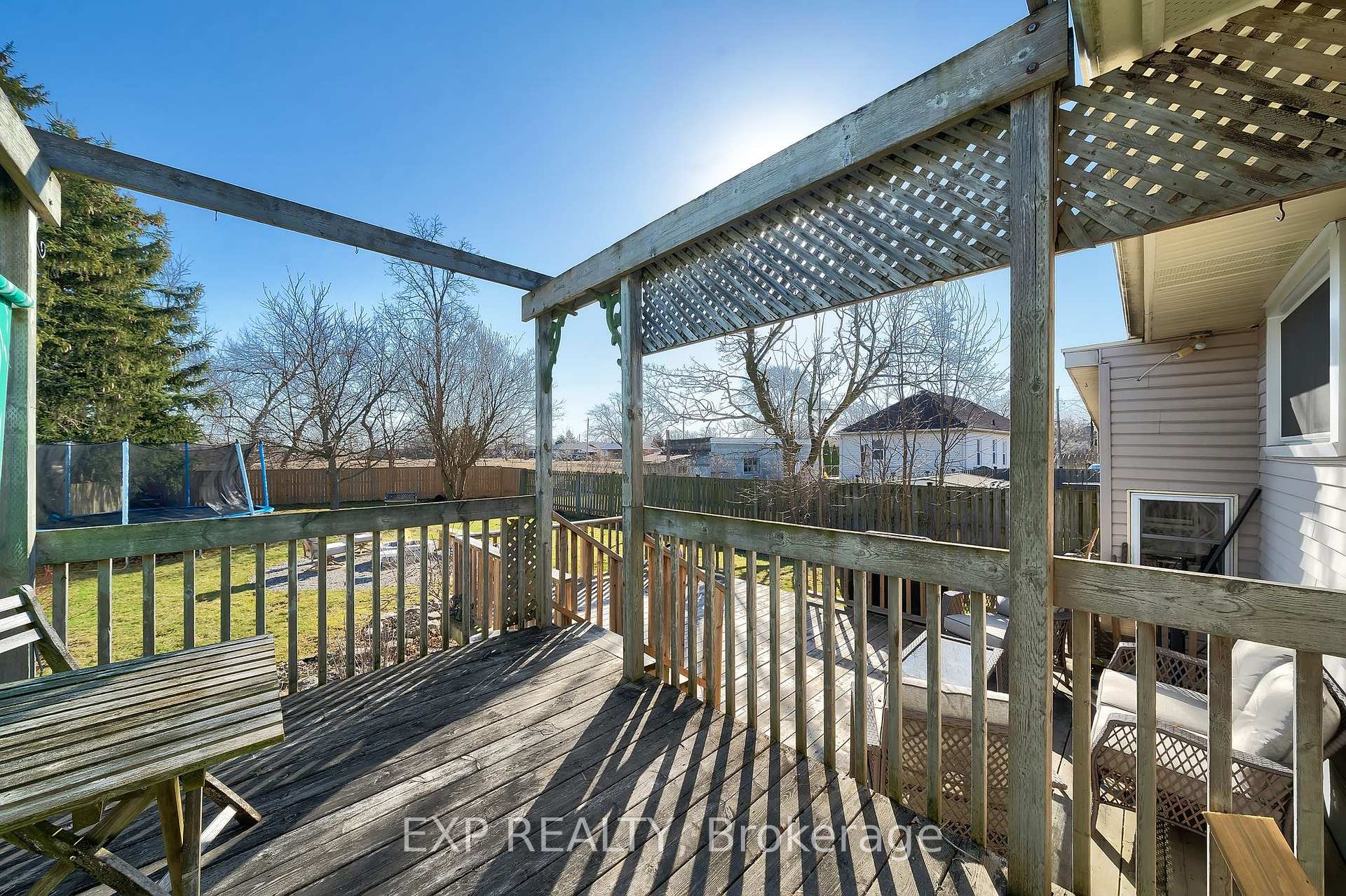 Photo 33 of 4 Dunn Street, St. Catharines, Burleigh Hill — HOMEH