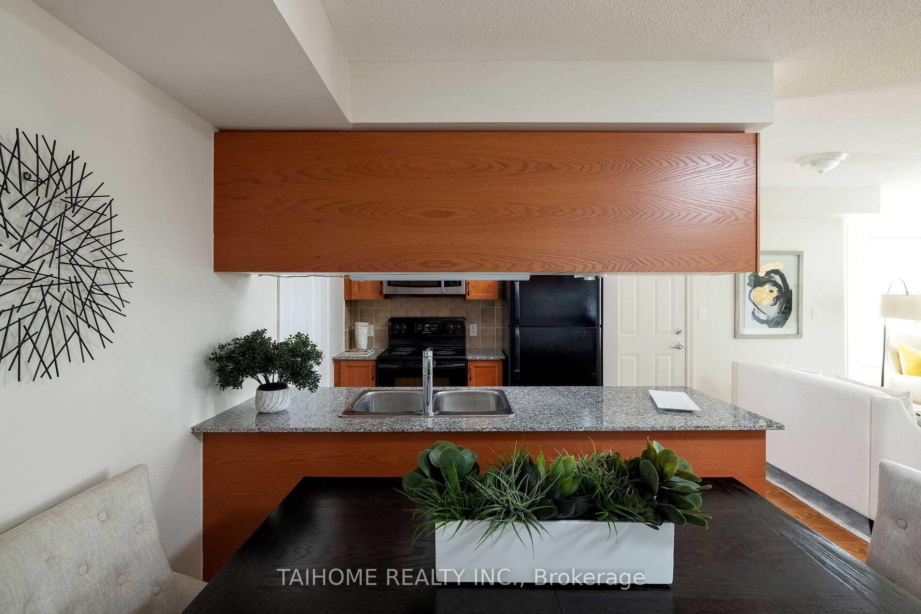 Photo 8 of Unit 102, 132 Aerodrome Crescent, Toronto, Thorncliffe Park — HOMEH