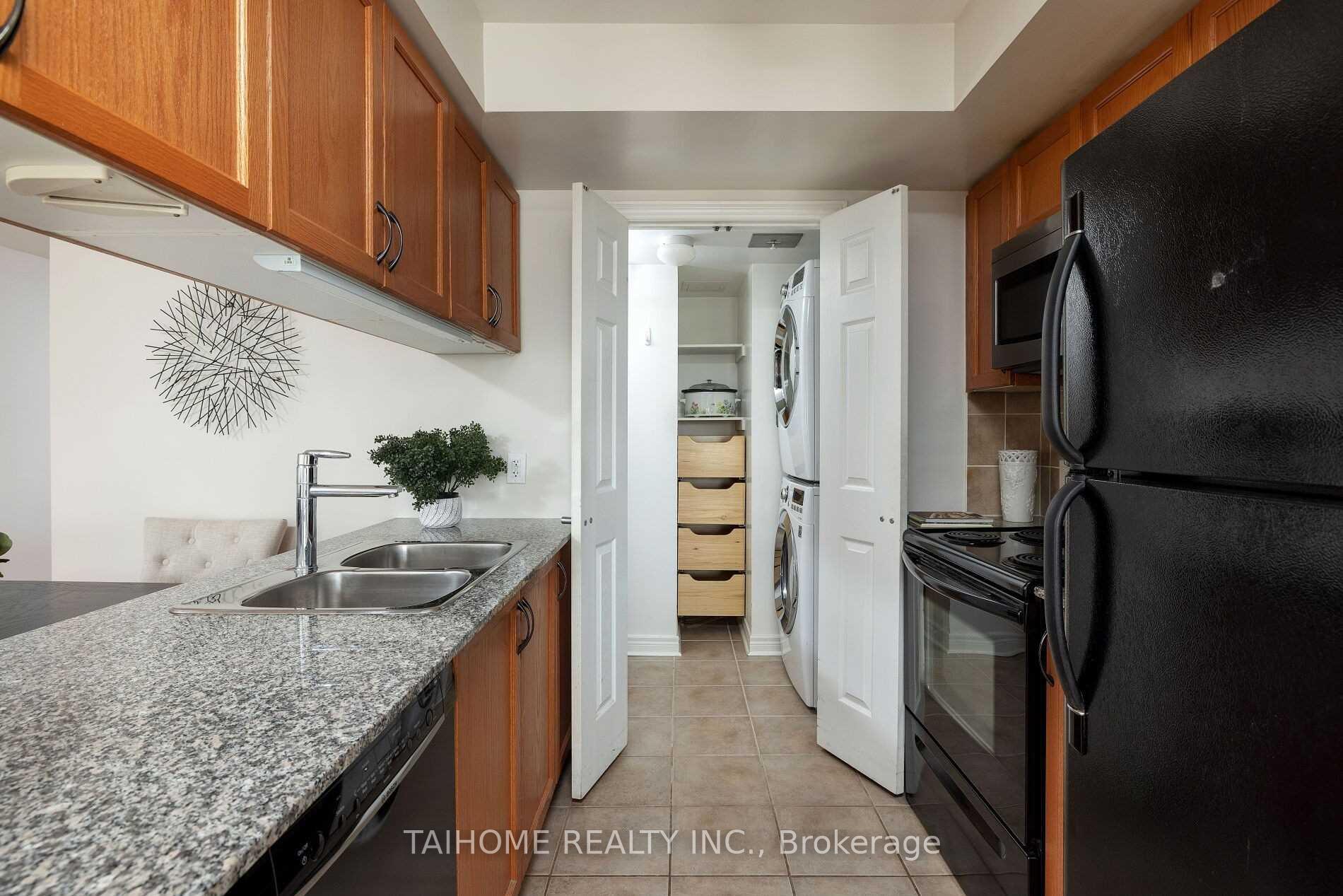 Photo 10 of Unit 102, 132 Aerodrome Crescent, Toronto, Thorncliffe Park — HOMEH