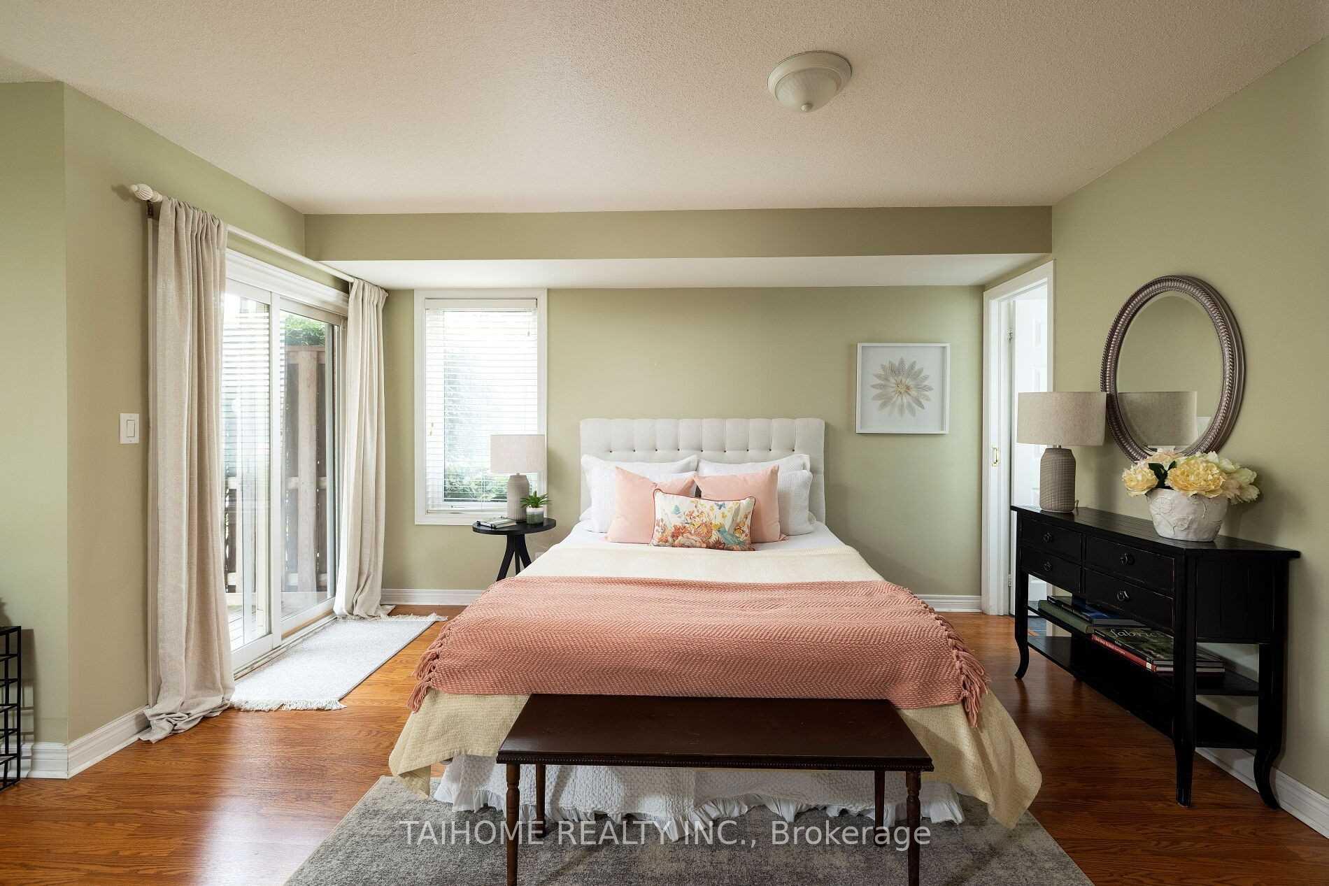 Photo 11 of Unit 102, 132 Aerodrome Crescent, Toronto, Thorncliffe Park — HOMEH