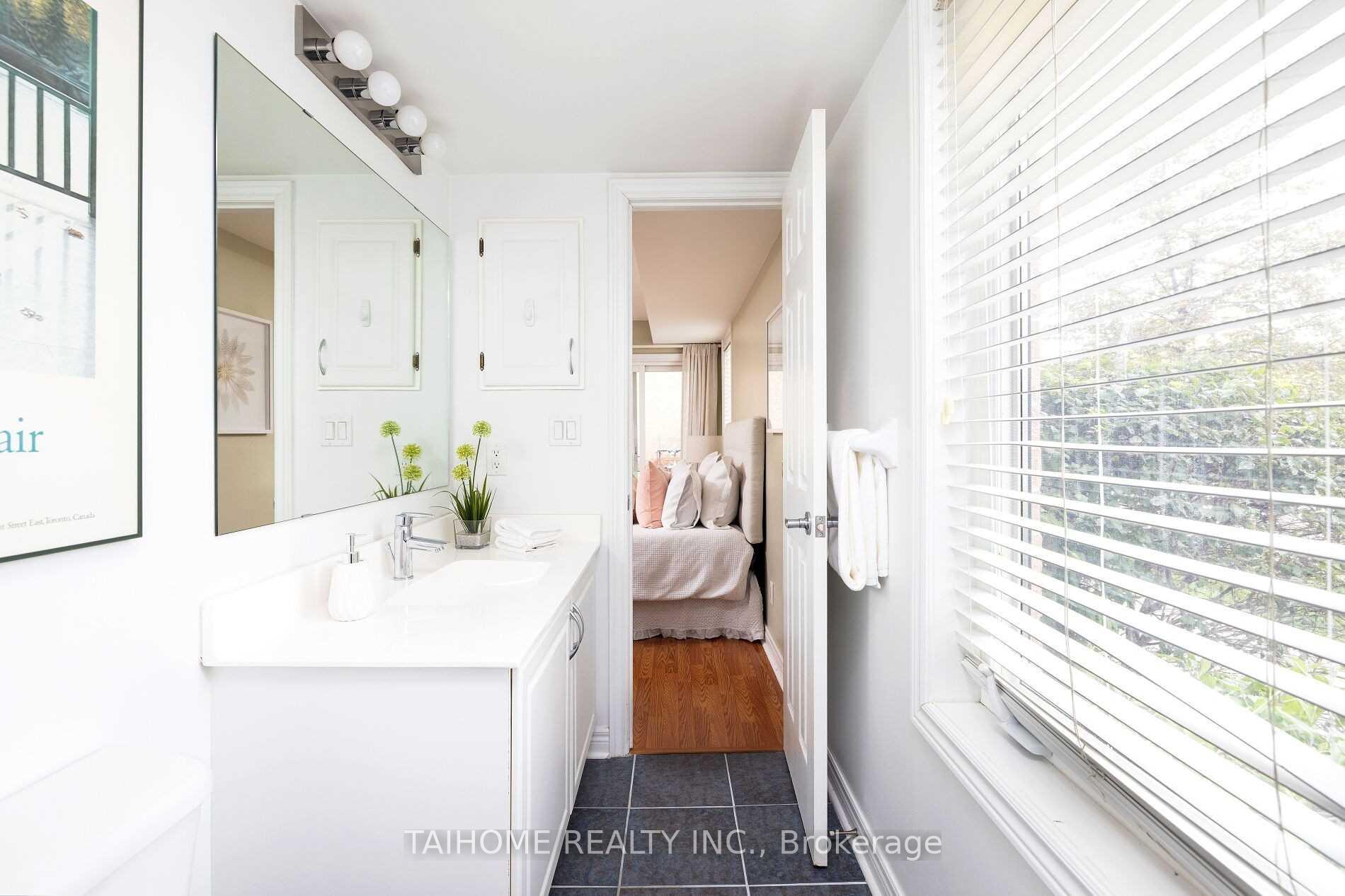 Photo 14 of Unit 102, 132 Aerodrome Crescent, Toronto, Thorncliffe Park — HOMEH