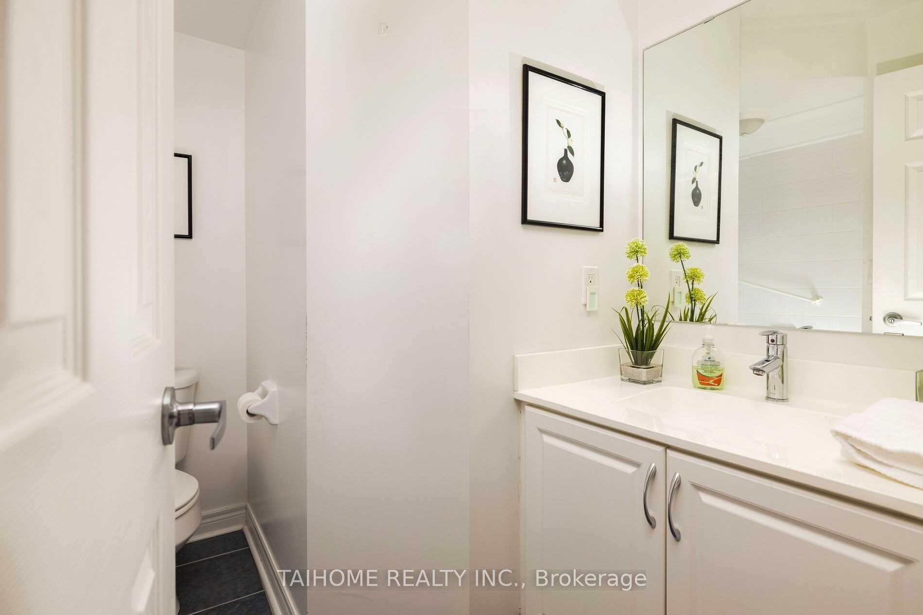 Photo 15 of Unit 102, 132 Aerodrome Crescent, Toronto, Thorncliffe Park — HOMEH