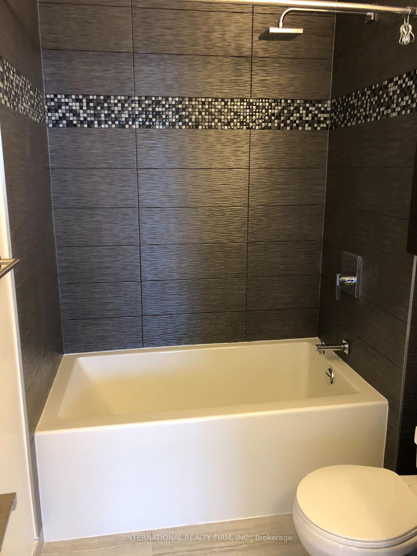 Photo 11 of Unit Lph10, 3700 Highway 7, Vaughan, Vaughan Corporate Centre — HOMEH