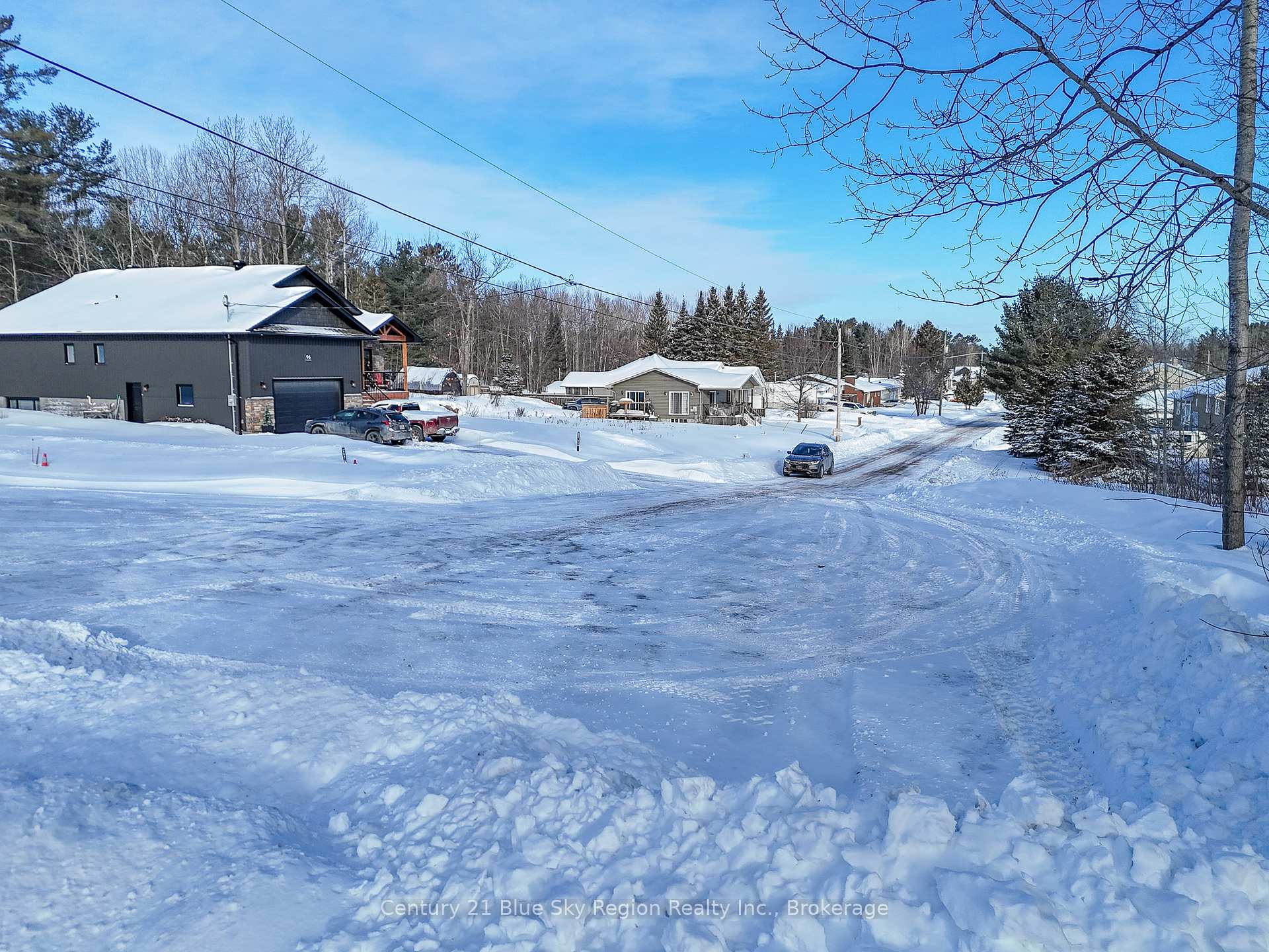 Photo 10 of 90 Eglington Road S, Callander — HOMEH