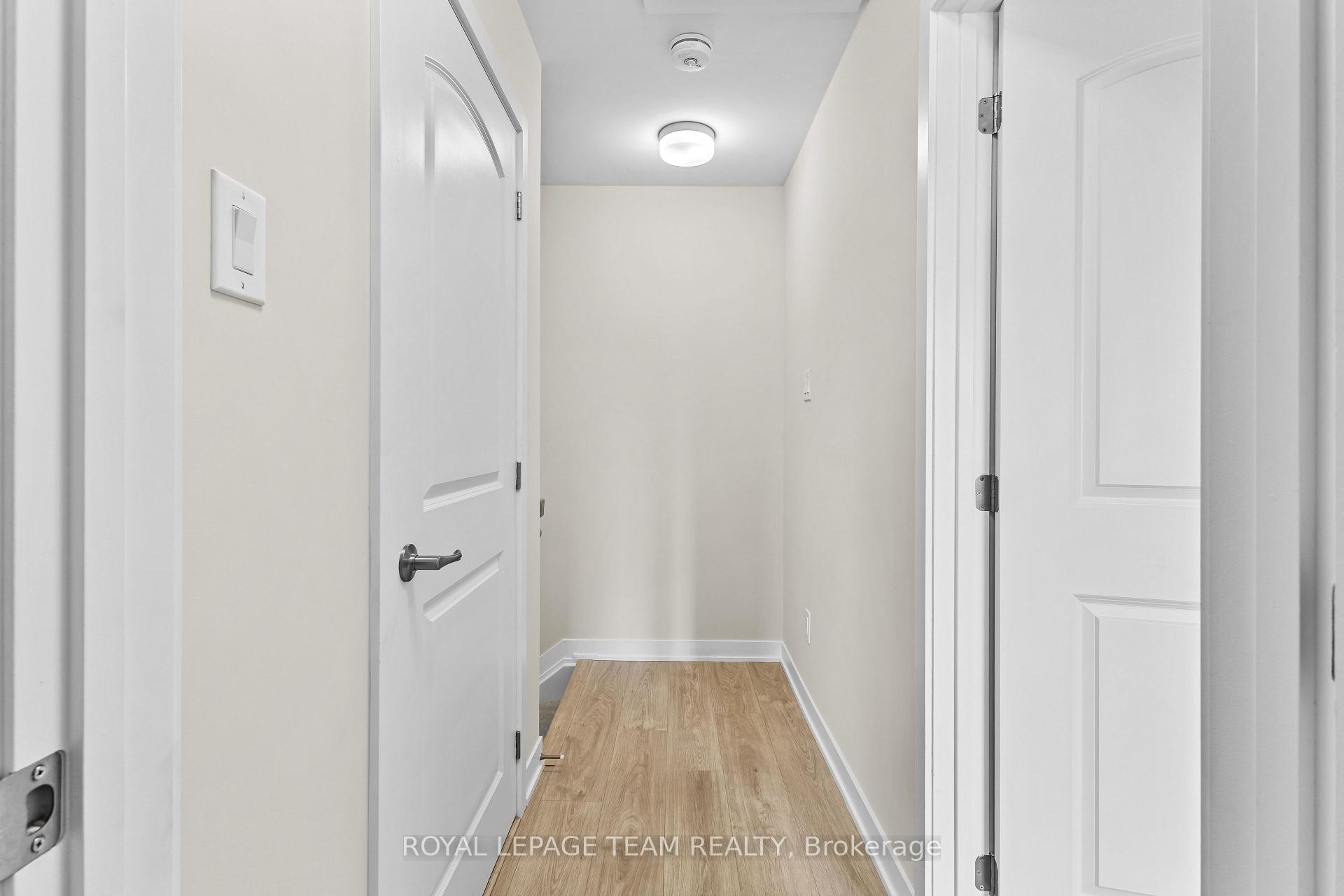 Photo 12 of 712 Parnian Private, Ottawa, Barrhaven - Half Moon Bay — HOMEH