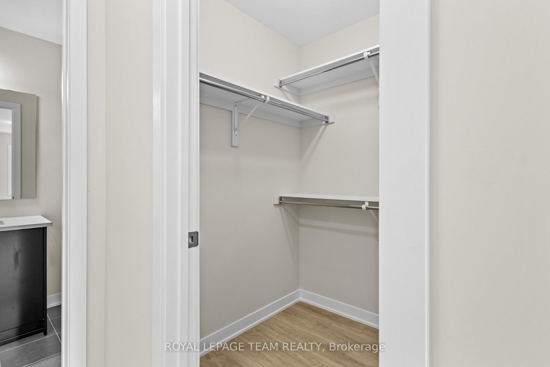 Photo 14 of 712 Parnian Private, Ottawa, Barrhaven - Half Moon Bay — HOMEH