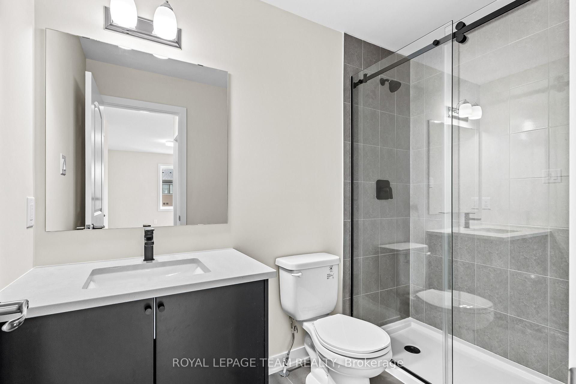 Photo 15 of 712 Parnian Private, Ottawa, Barrhaven - Half Moon Bay — HOMEH
