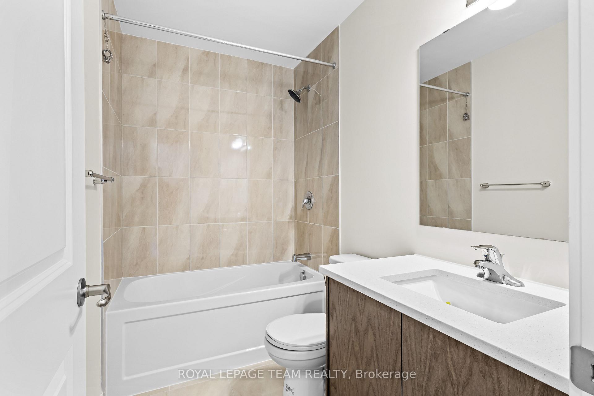 Photo 17 of 712 Parnian Private, Ottawa, Barrhaven - Half Moon Bay — HOMEH