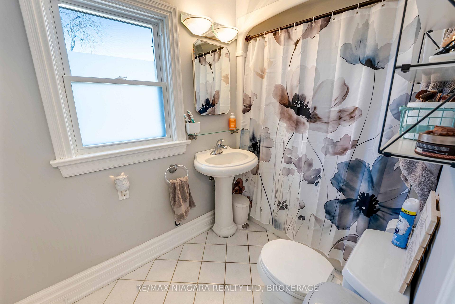 Photo 14 of 93 Else Street, St. Catharines, Vine/Linwell — HOMEH