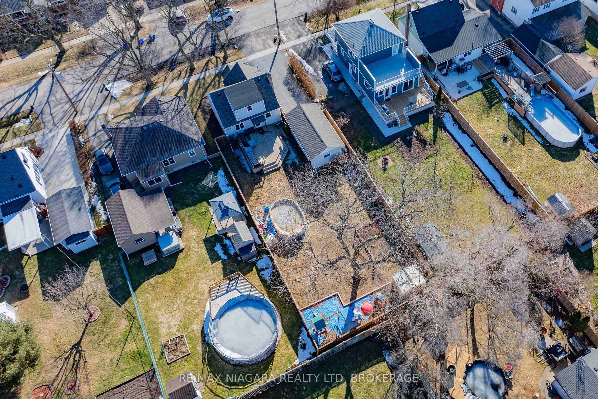 Photo 32 of 93 Else Street, St. Catharines, Vine/Linwell — HOMEH