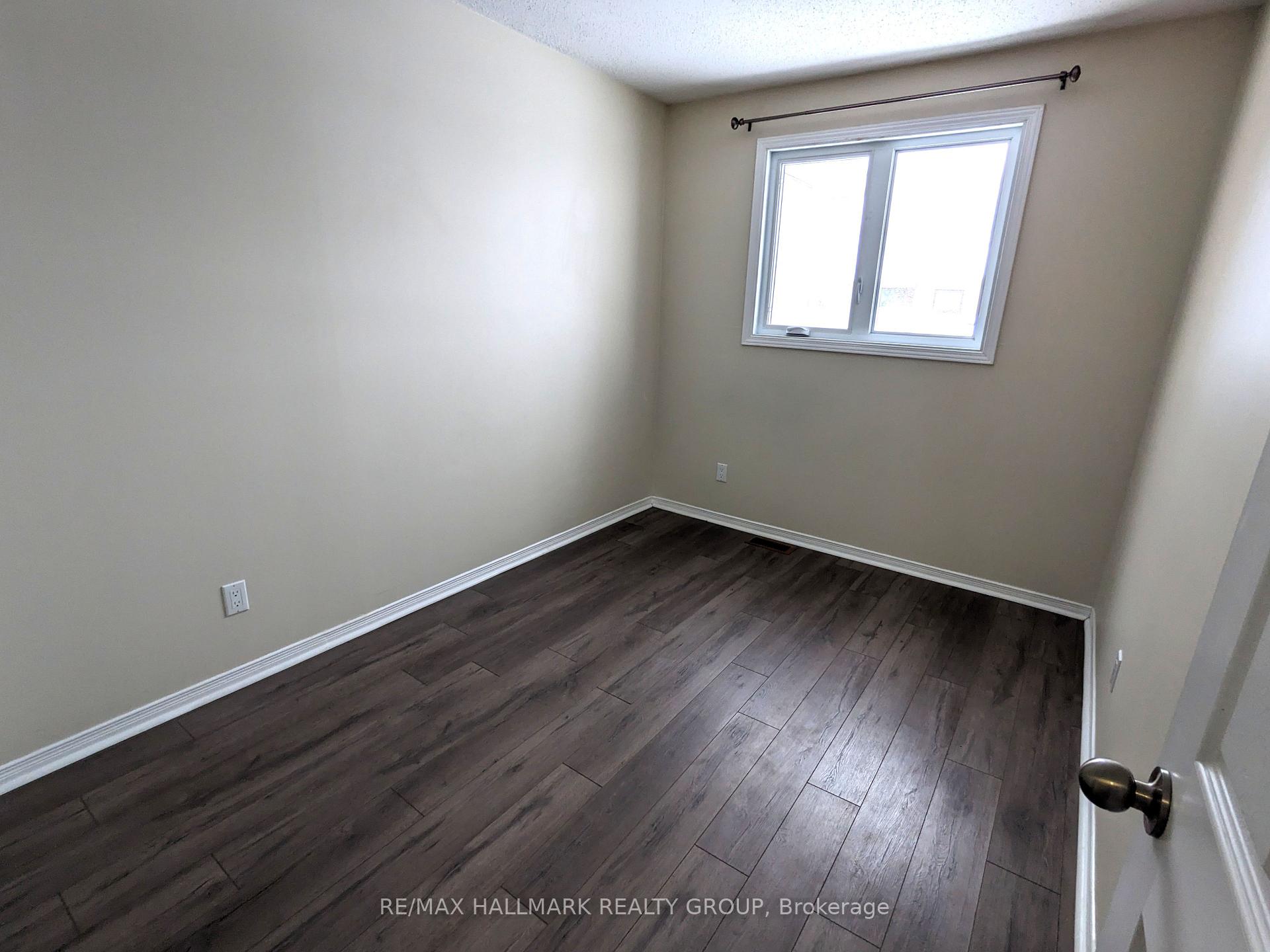 Photo 41 of 6464 Colony Square, Ottawa, Convent Glen North — HOMEH
