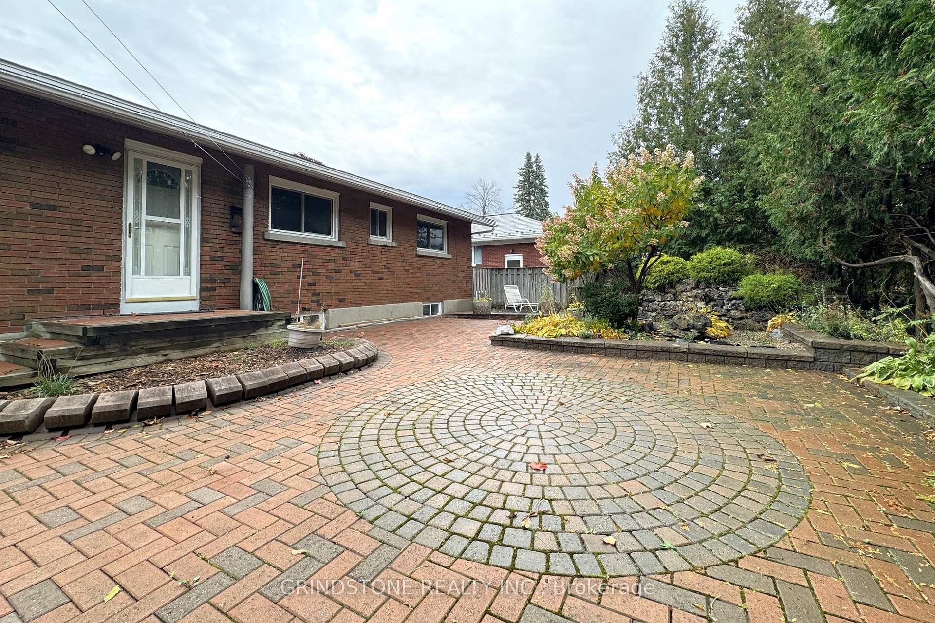 Photo 21 of 1806 Forman Avenue, Ottawa, Bel Air Heights — HOMEH