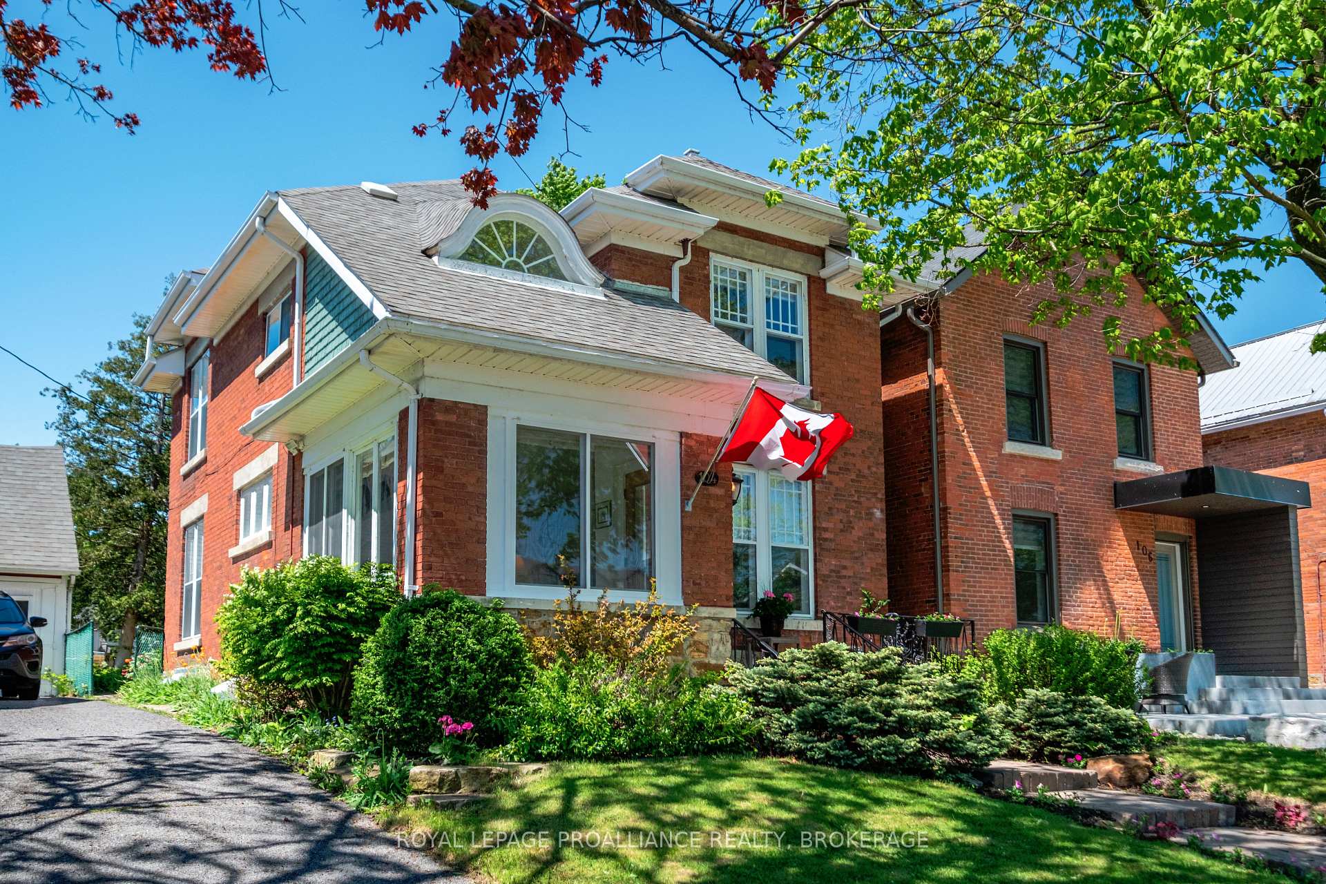 Photo 3 of 104 John Street, Gananoque — HOMEH