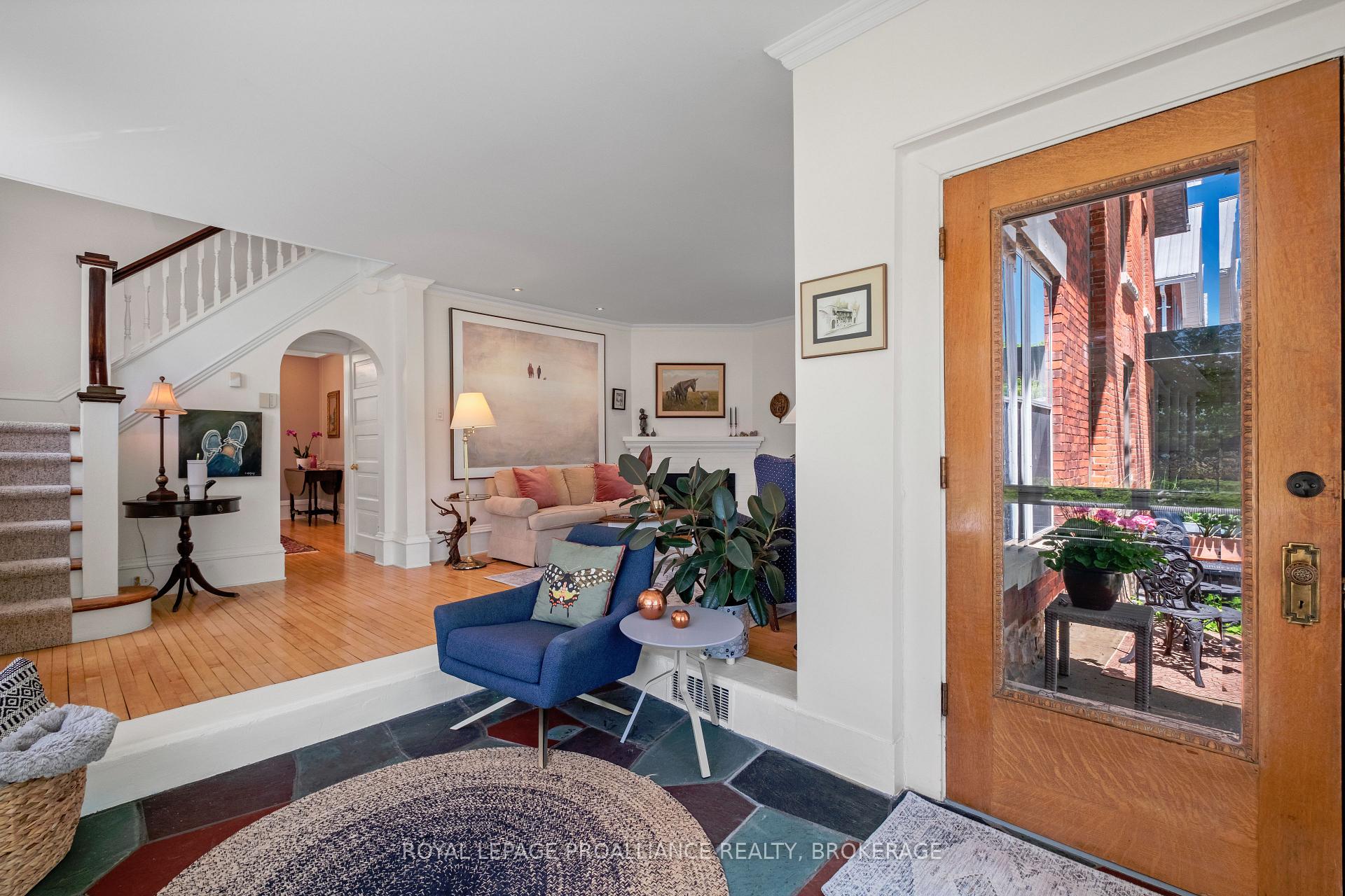 Photo 16 of 104 John Street, Gananoque — HOMEH
